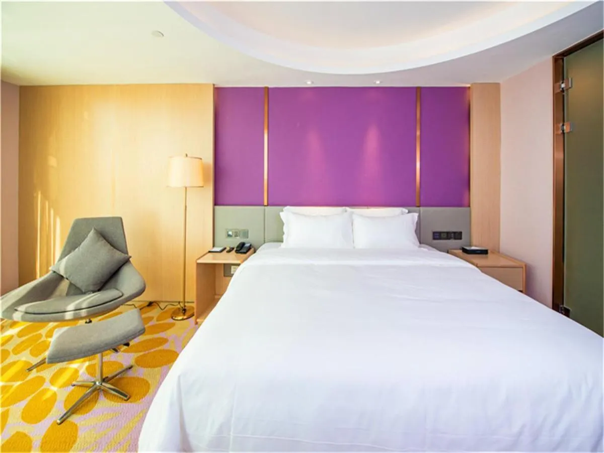 Bed in Lavande Hotel Jiangmen Golf Club