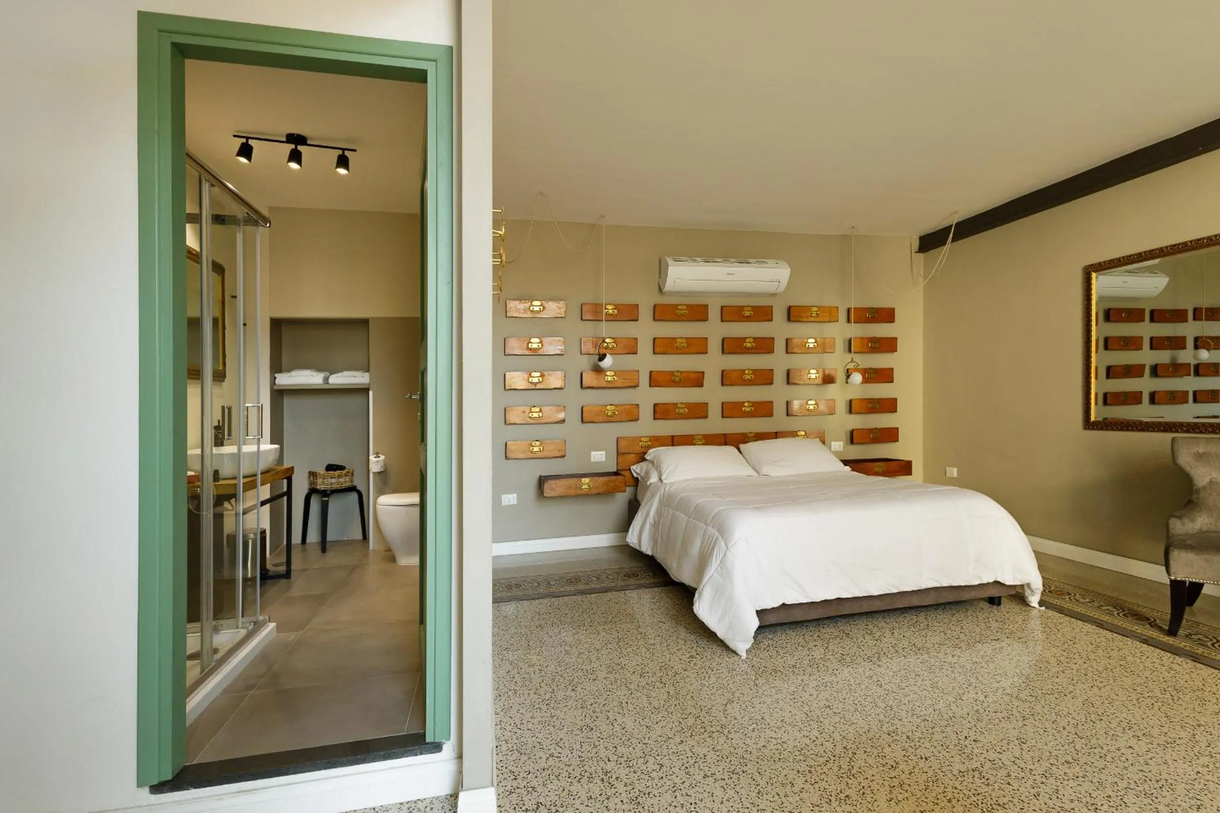 Bedroom, Bed in Palà Suites