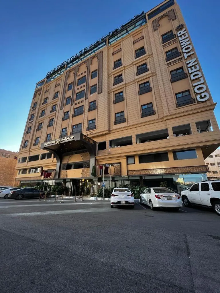 Property building in Golden Tower Hotel Al Khobar Corniche