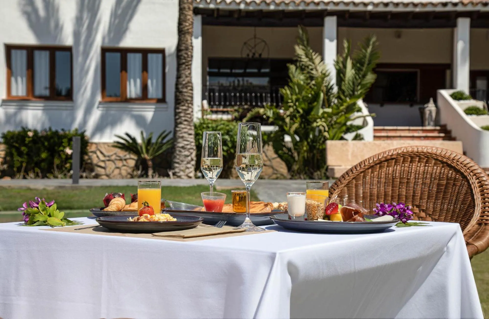 Breakfast in Jardines de la Mata Boutique Beach