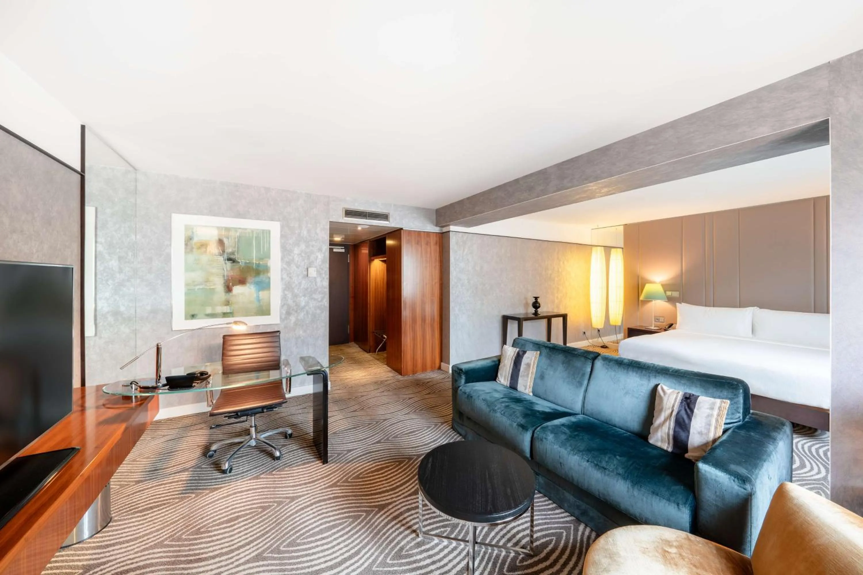 Living room in Hilton Berlin