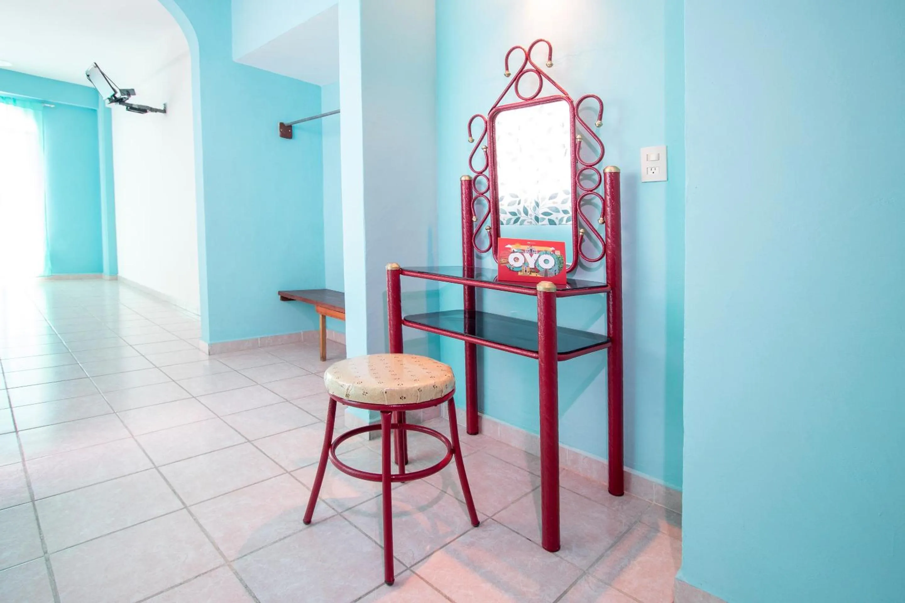 Bedroom in OYO Hotel Estacion,José Cardel,Parque Central Revolución