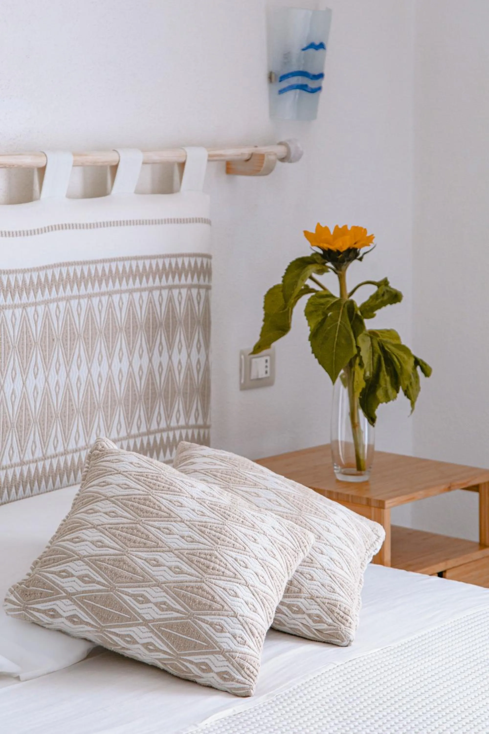 Decorative detail, Bed in Controvento