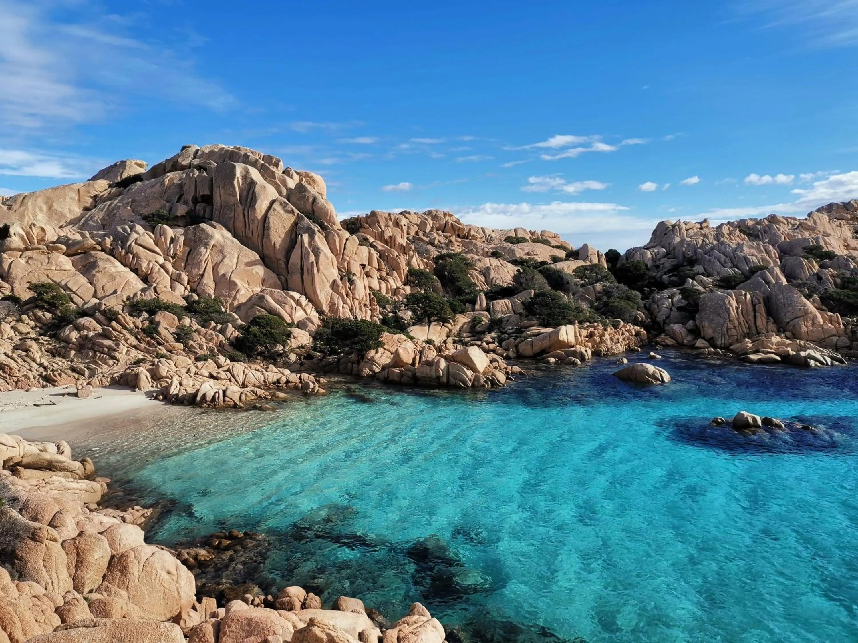 Beach in Controvento