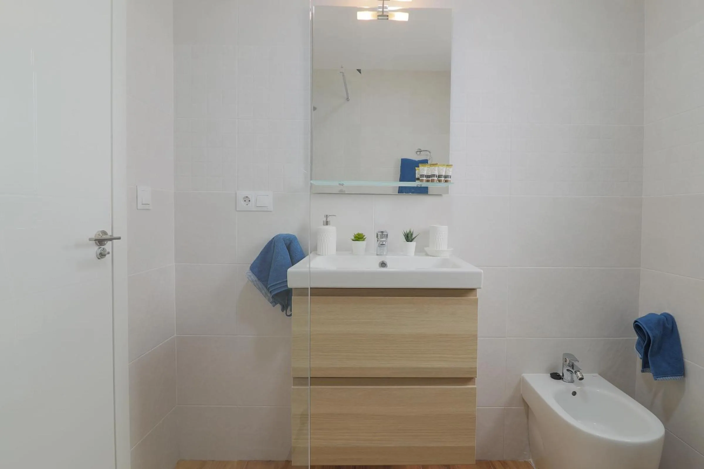 Shower in C102 - Huge and Stylish 5 Bedroom by the Center