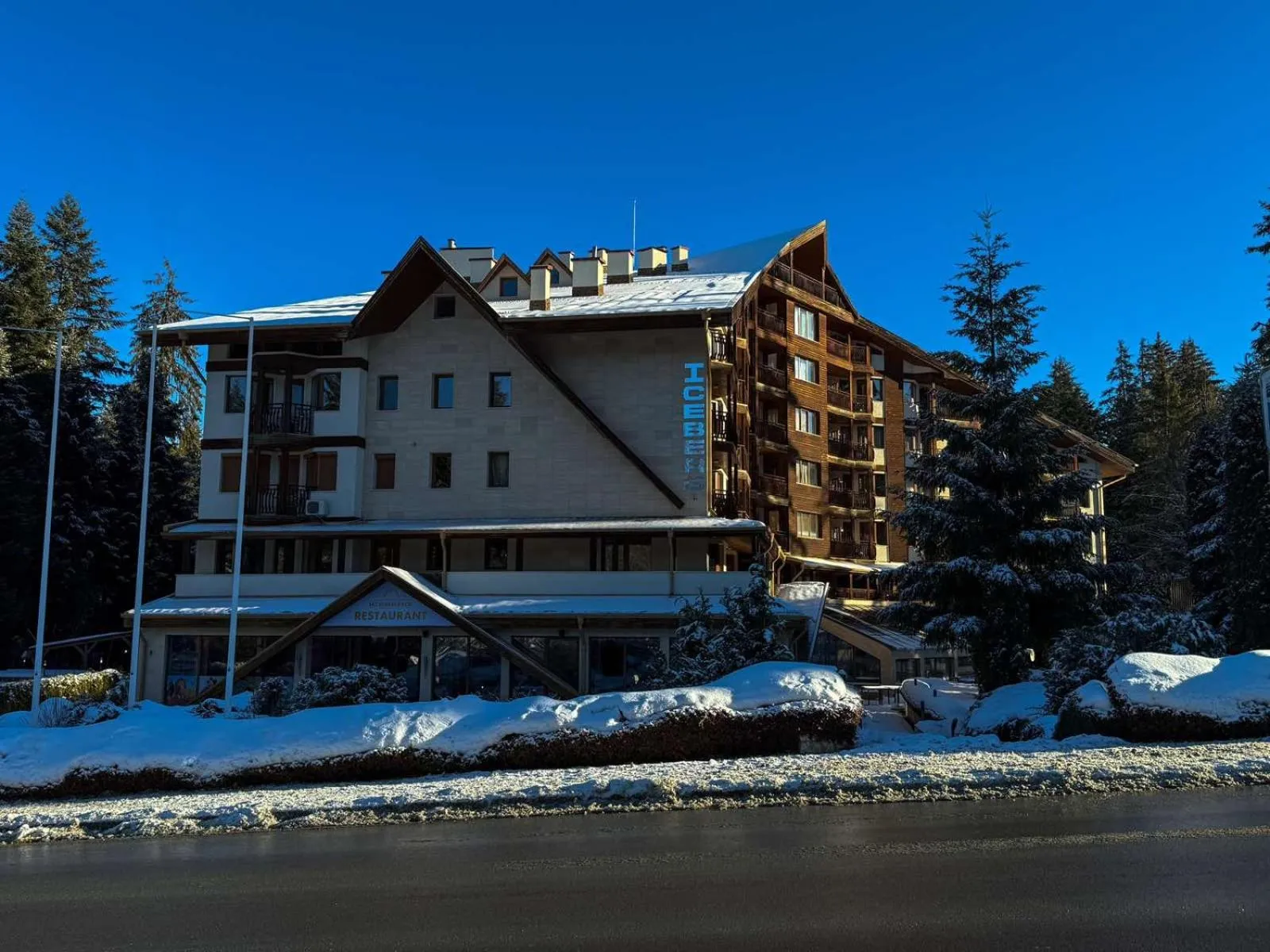 Property building in Hotel Iceberg Borovets