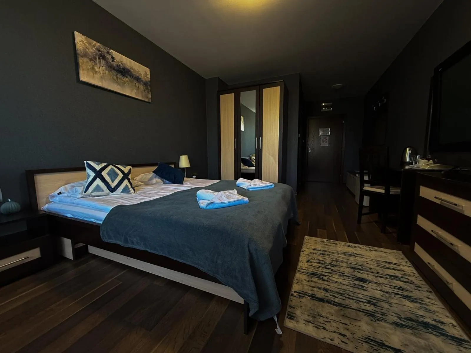 Bedroom, Bed in Hotel Iceberg Borovets