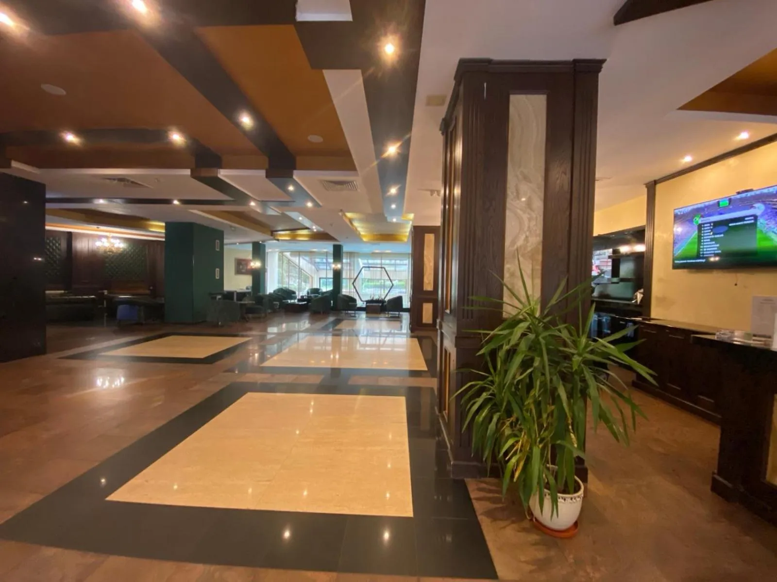 Lobby or reception in Hotel Iceberg Borovets