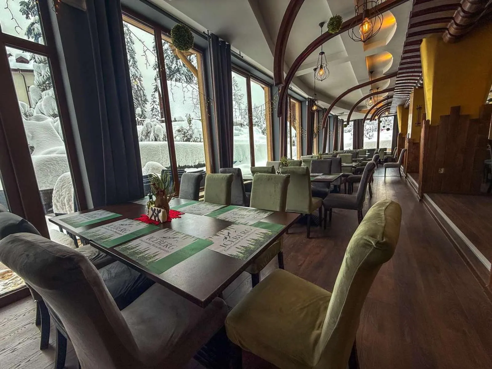Restaurant/places to eat in Hotel Iceberg Borovets