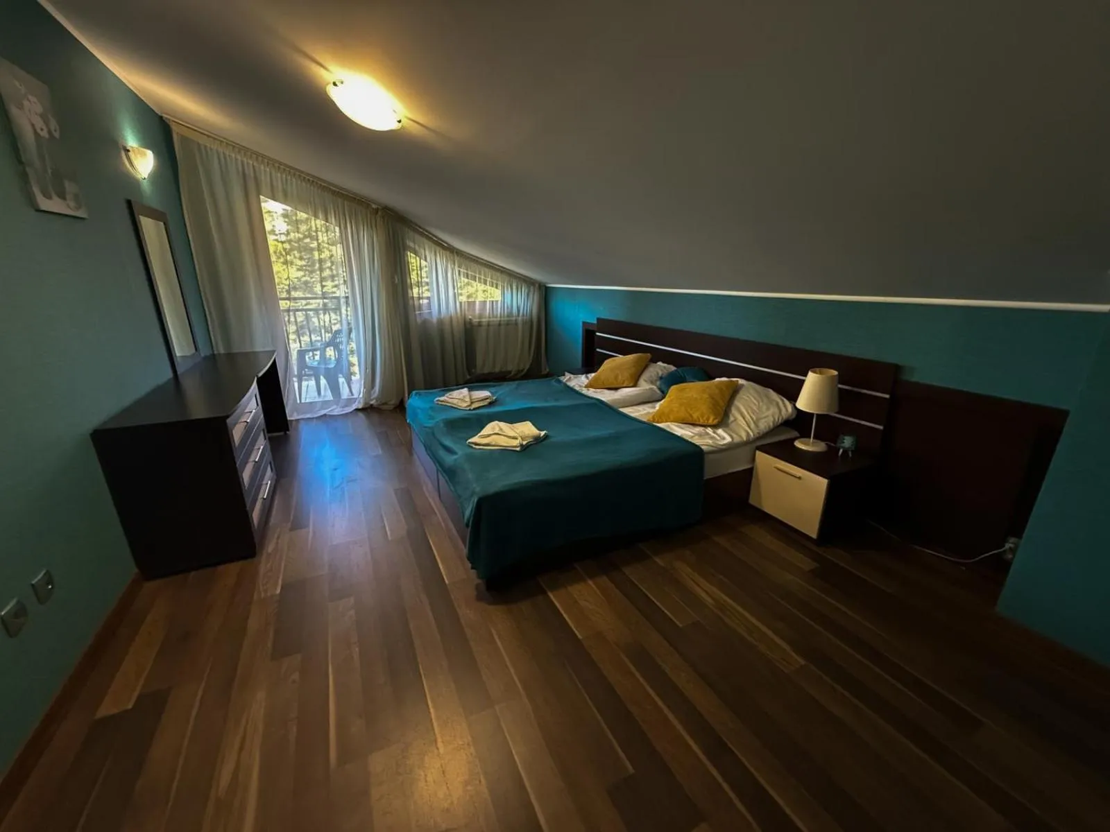 Bedroom, Bed in Hotel Iceberg Borovets