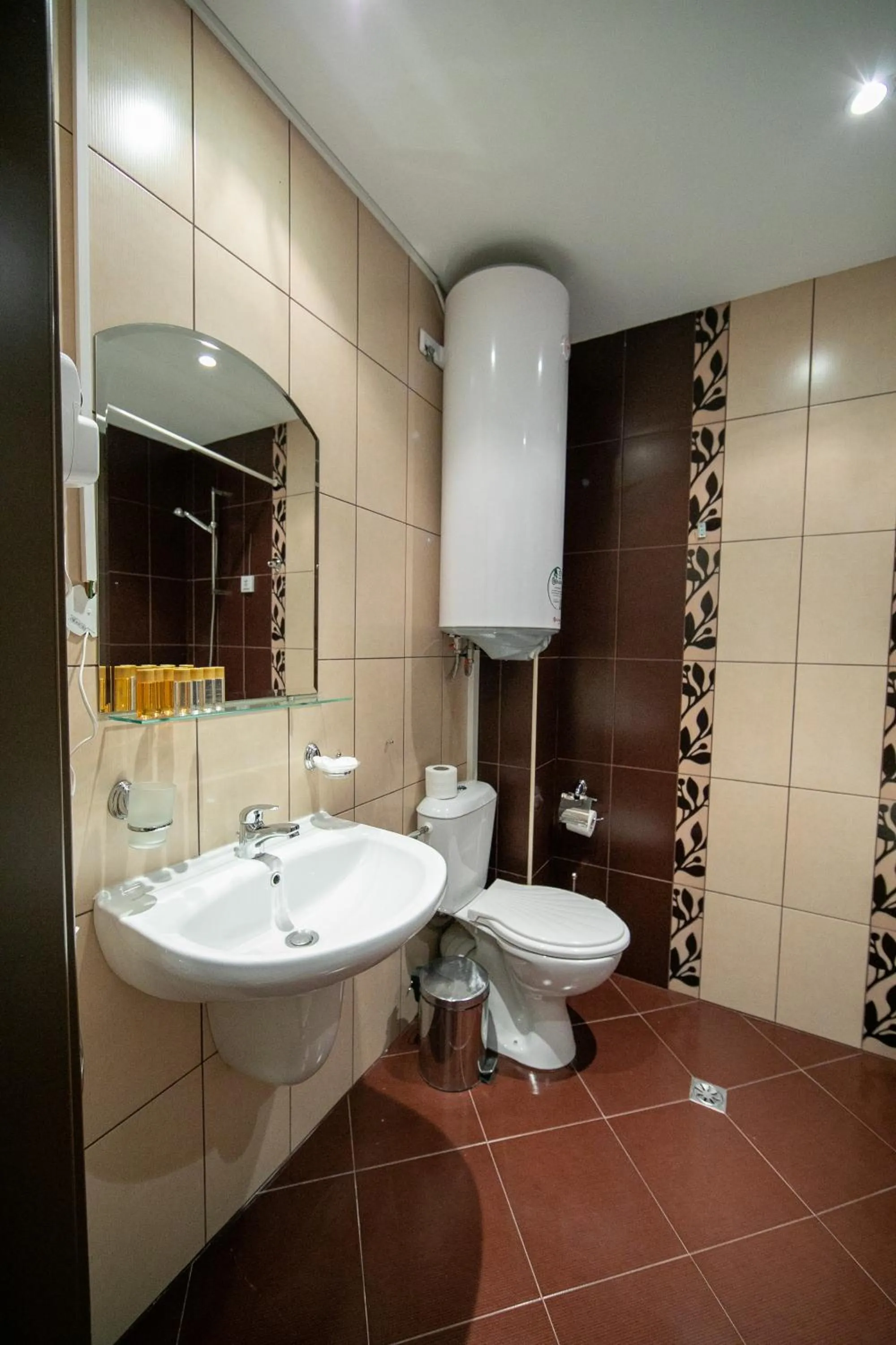 Shower in Hotel Iceberg Borovets