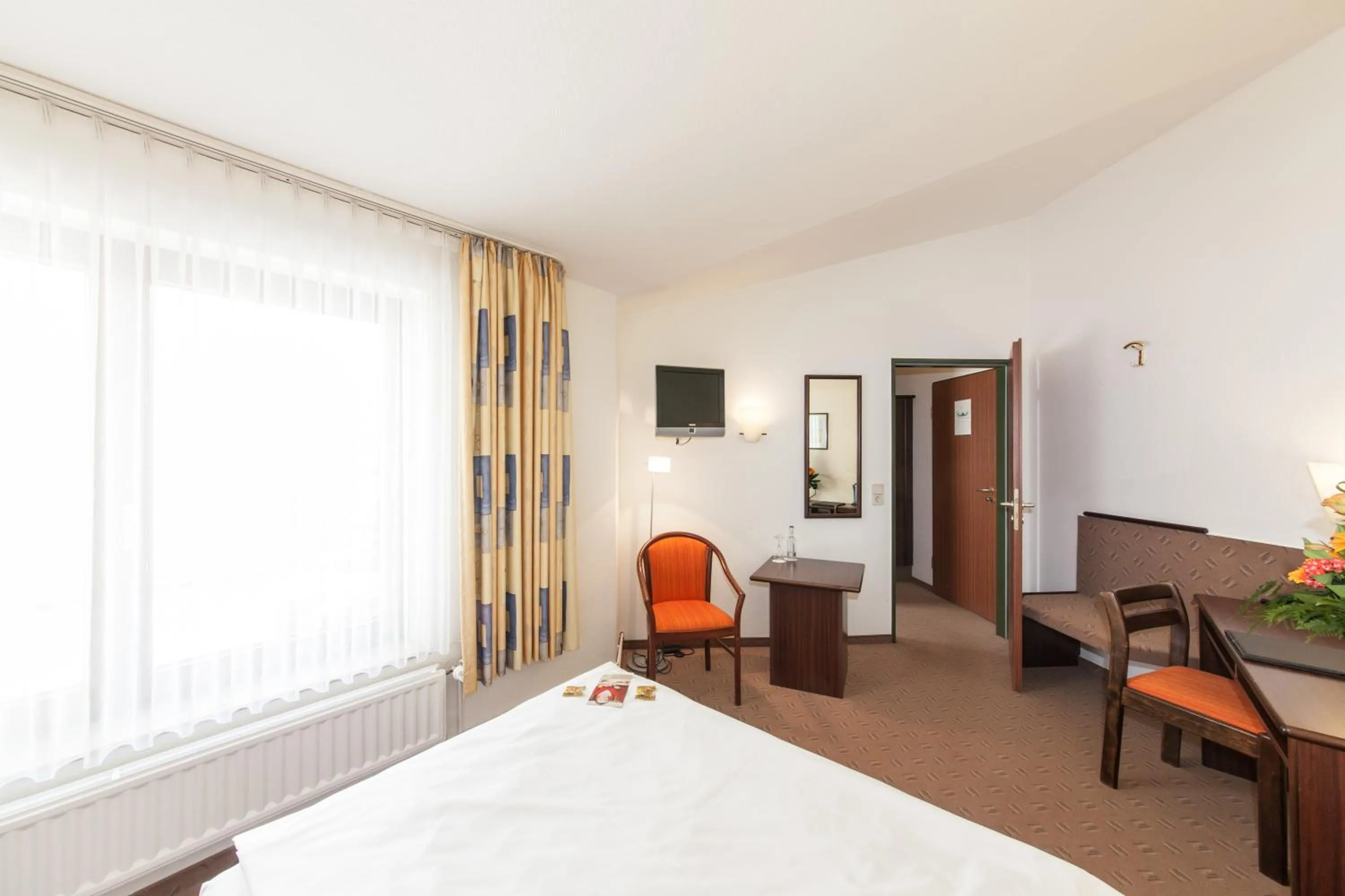 Photo of the whole room, Bed in Hotel Strijewski