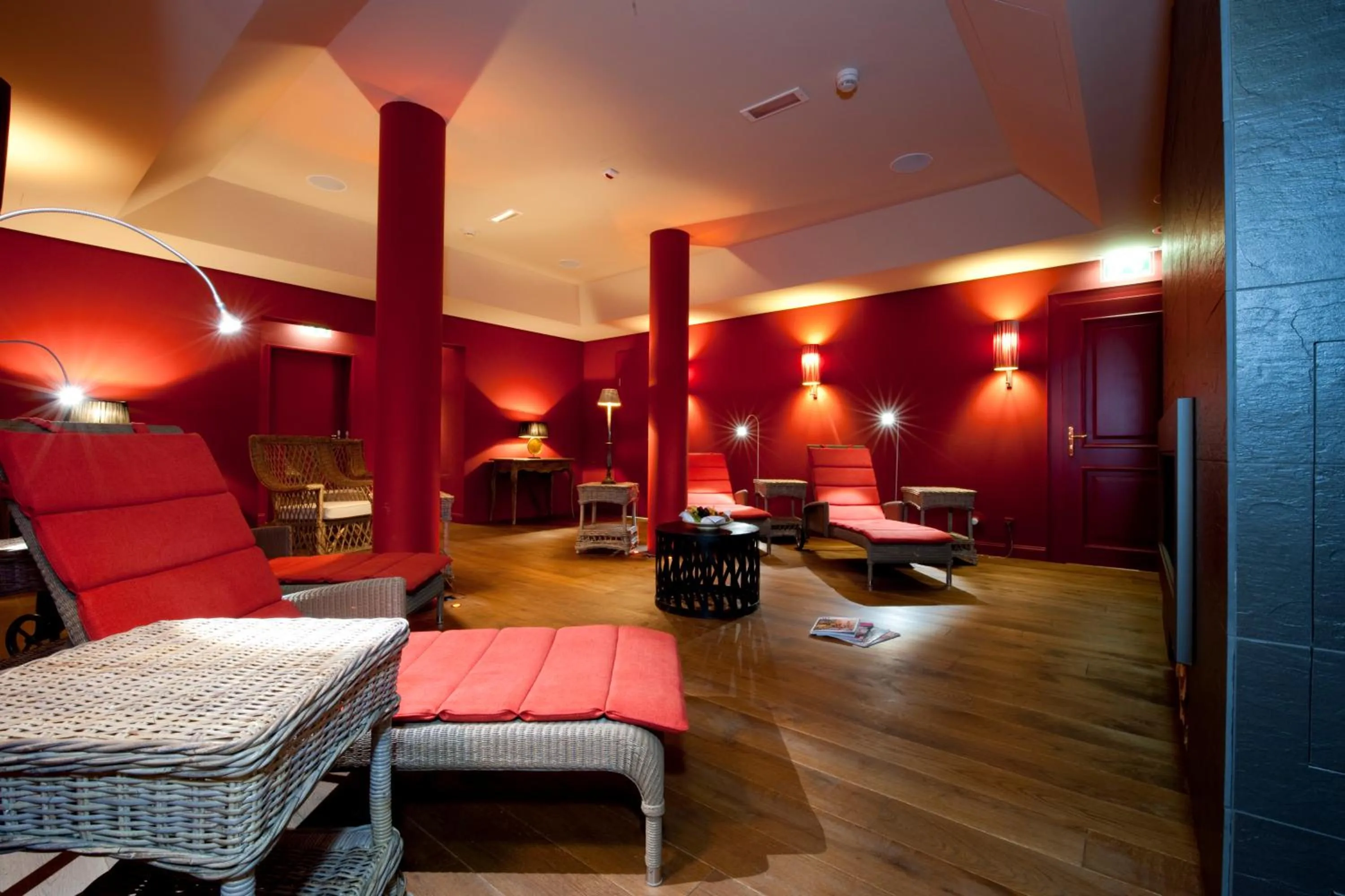 Spa and wellness centre/facilities, Bed in Schloss Lüdersburg Golf & Spa