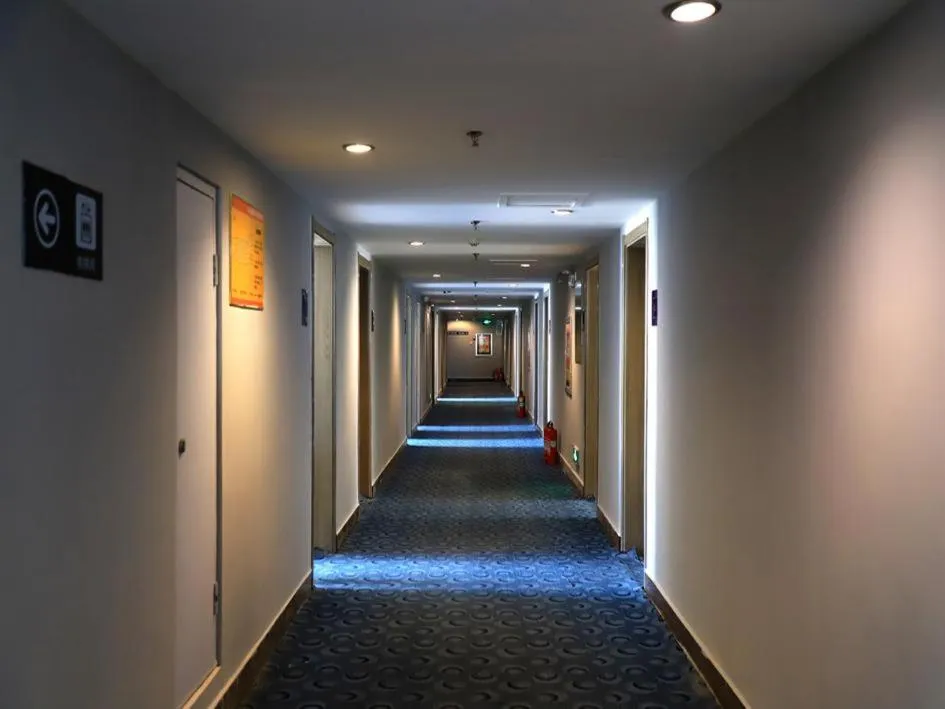 7Days Inn Qingzhou Pingzhangfu Store