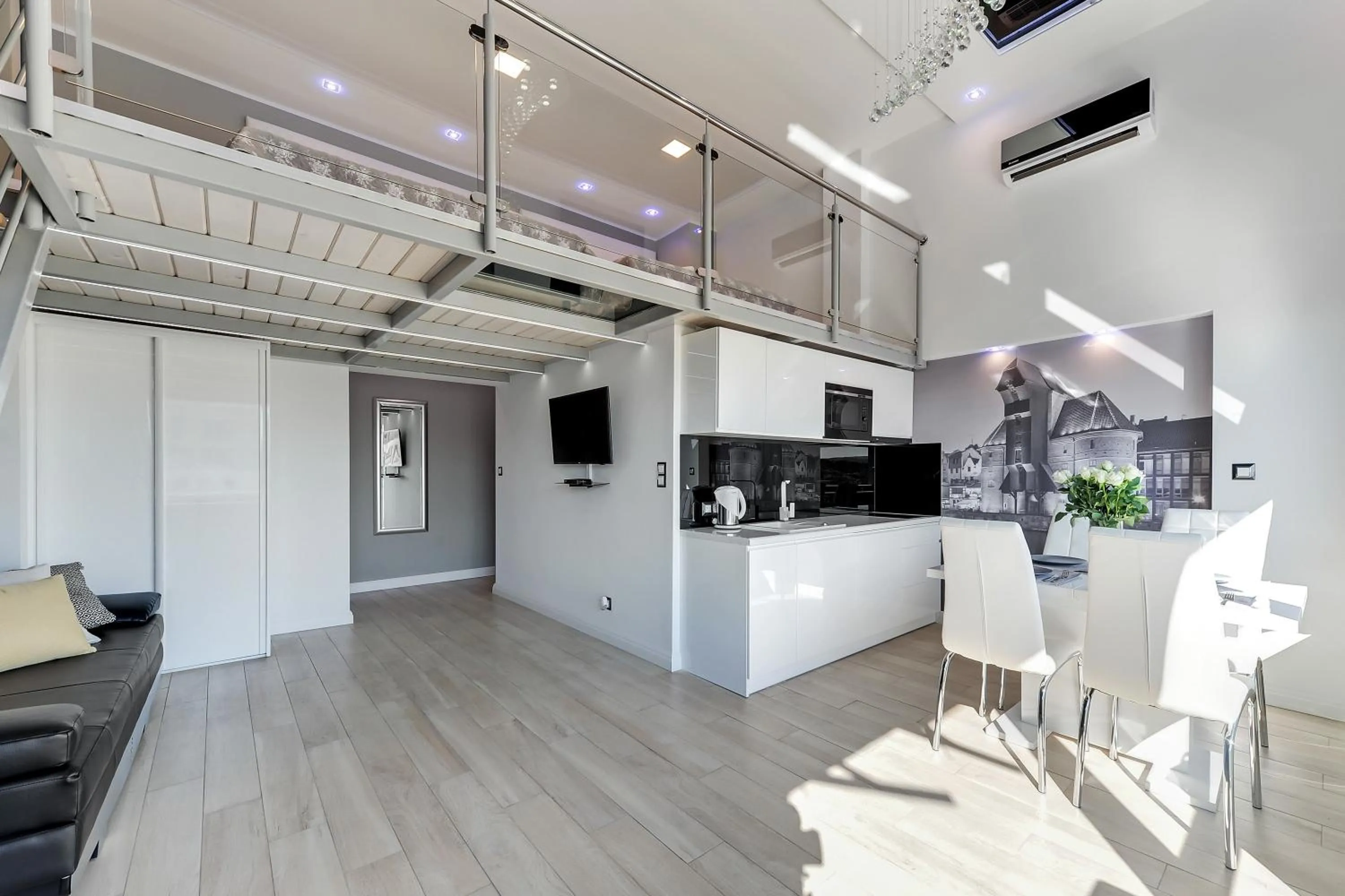 Kitchen or kitchenette in Panorama- the View of Gdańsk by Elite Apartments