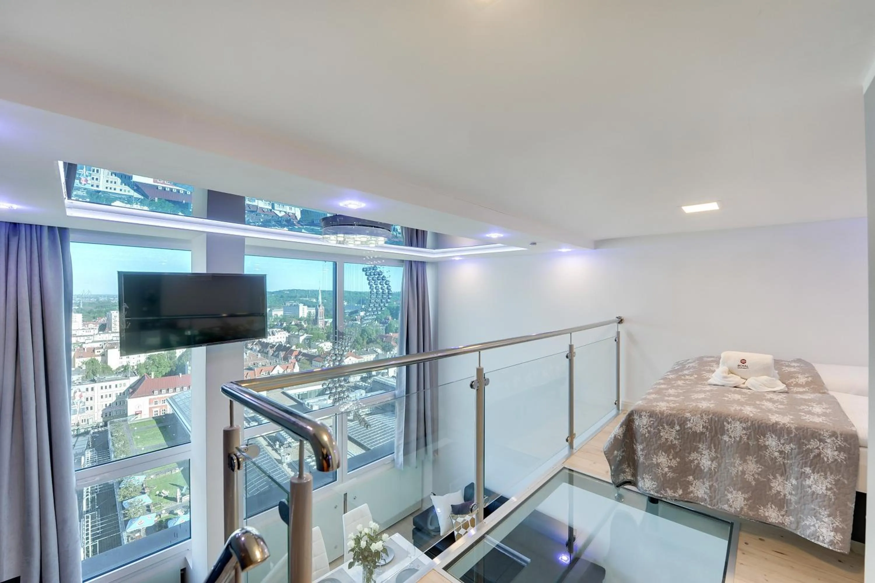 Bed in Panorama- the View of Gdańsk by Elite Apartments