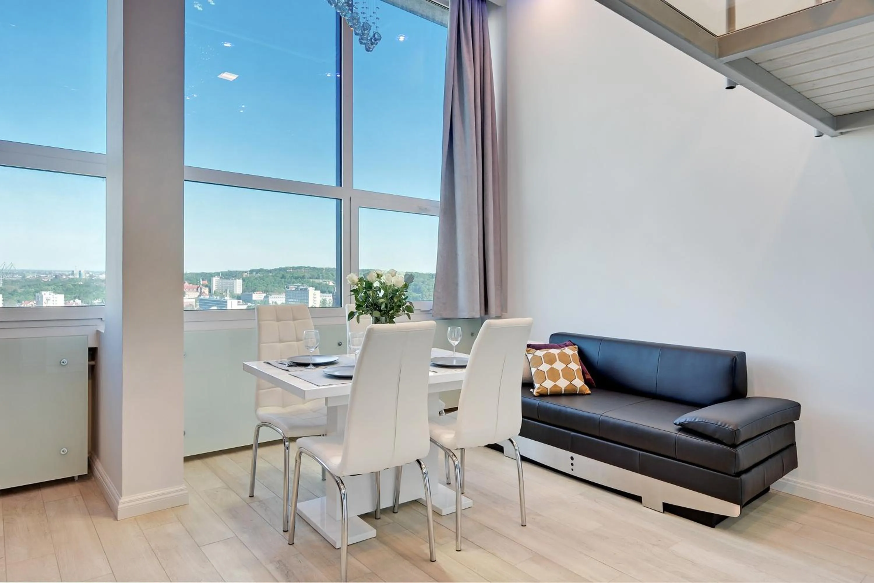 Living room in Panorama- the View of Gdańsk by Elite Apartments