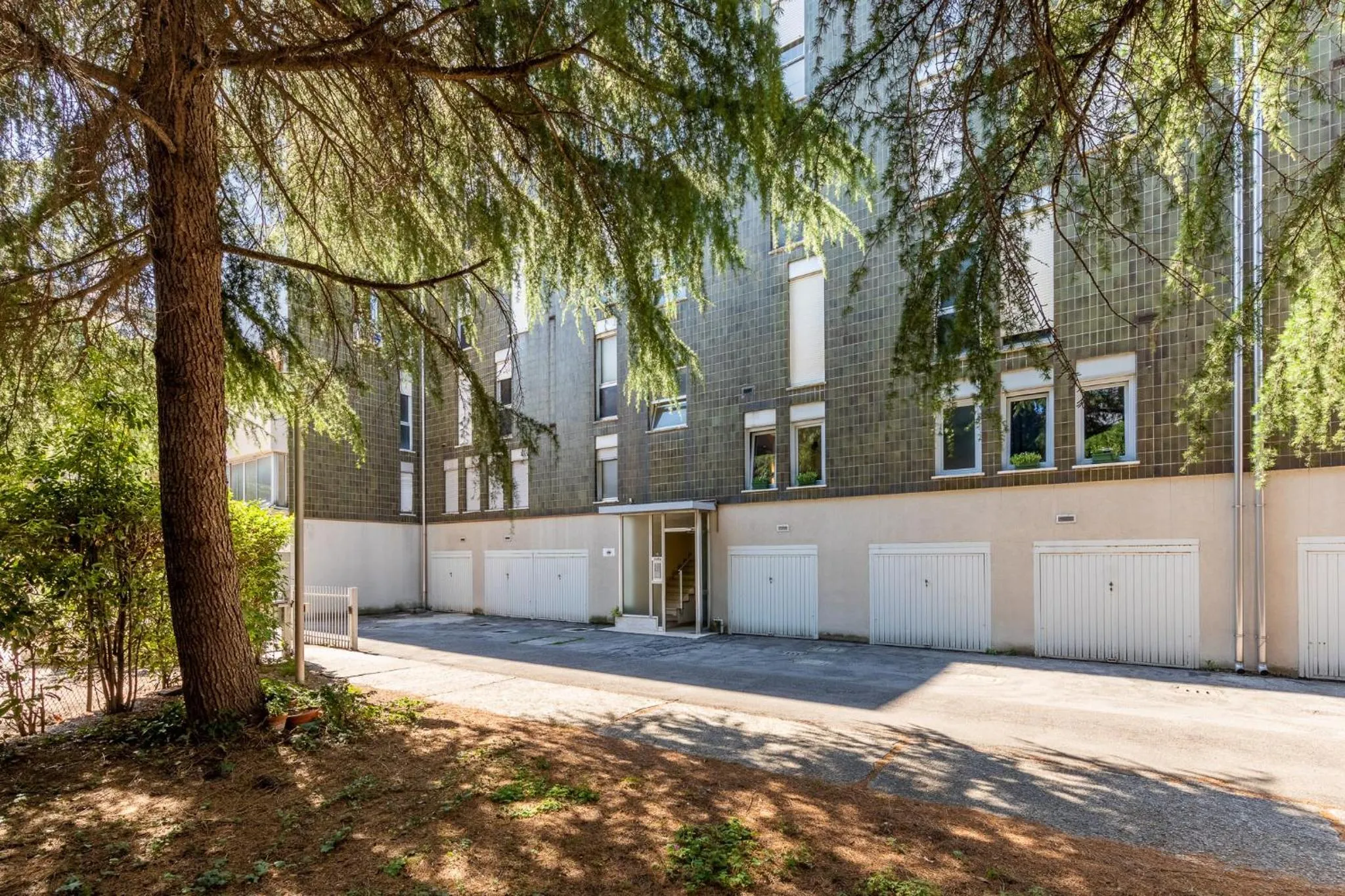 Property building in Ca' dei Cedri