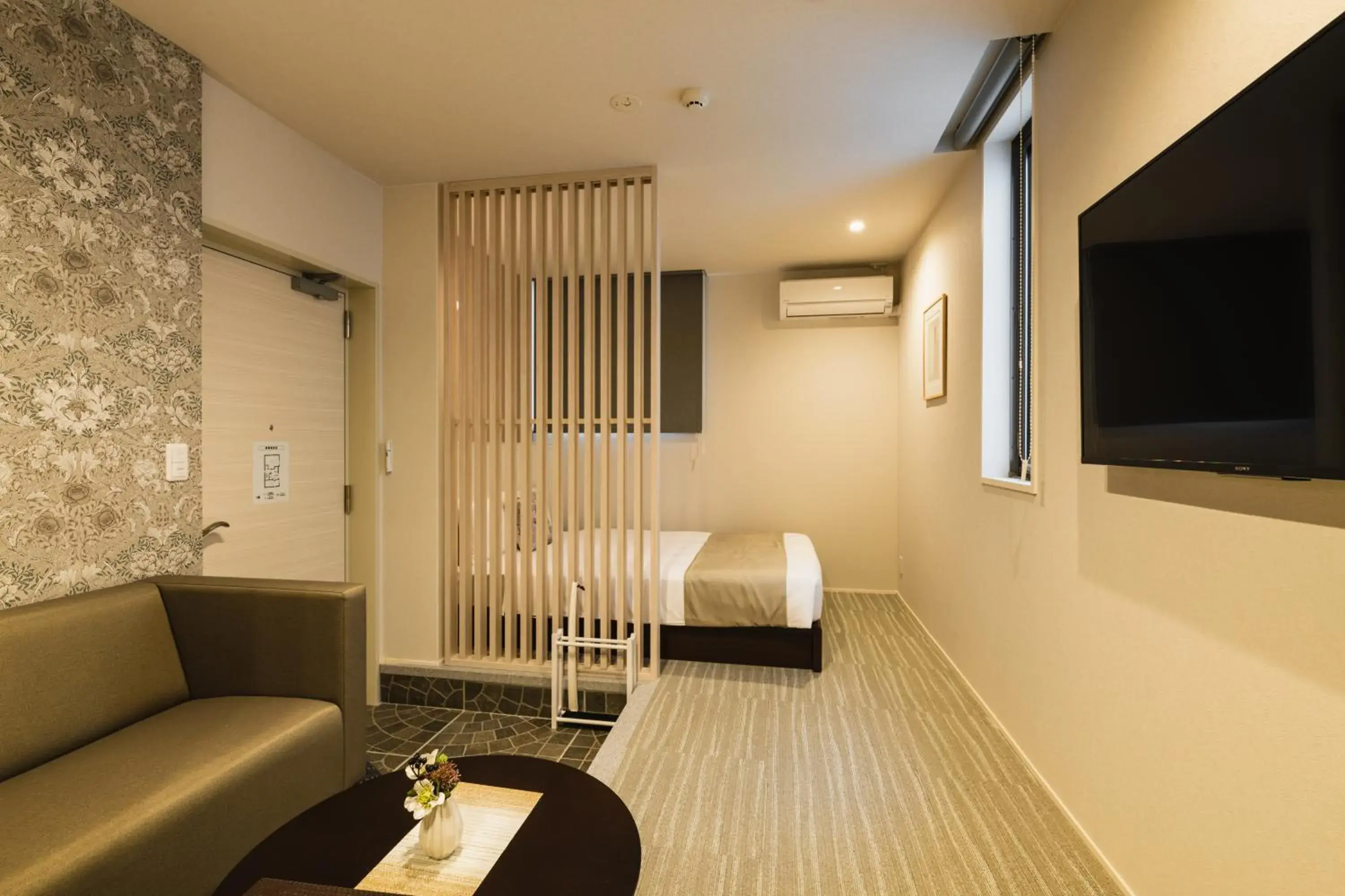 Bed in GRAND BASE Yakuin Odori Bed in GRAND BASE Yakuin Odori