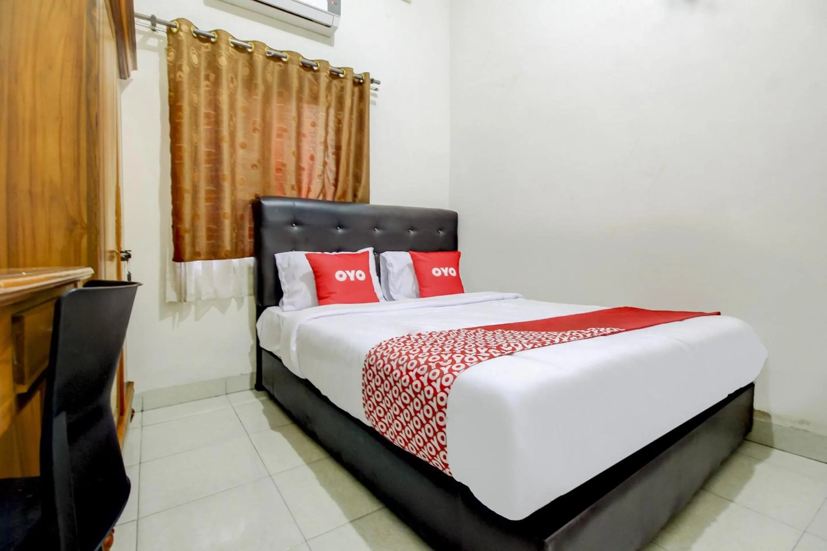 Bedroom, Bed in OYO Life 3606 Kost Kartini Syariah