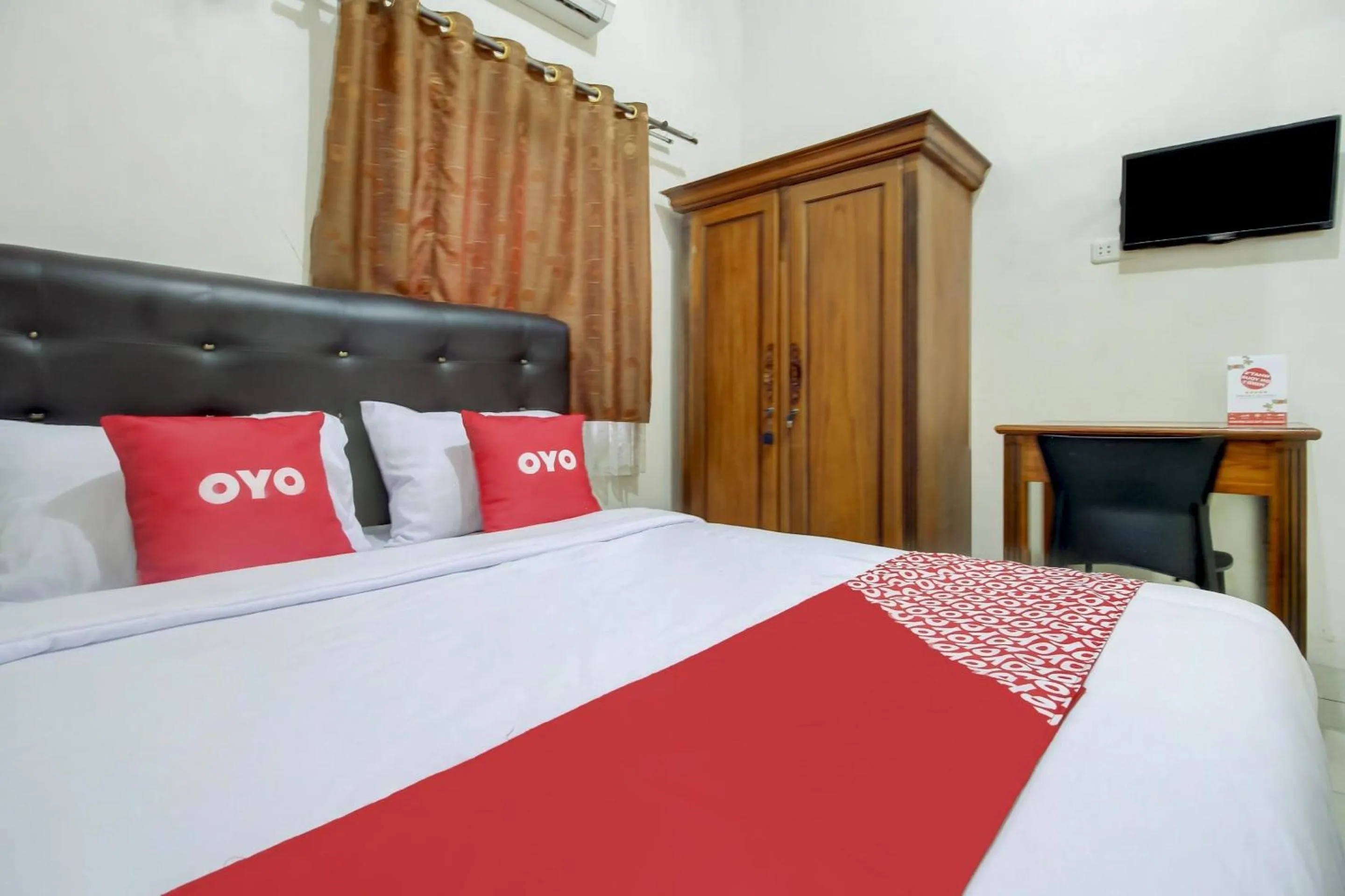 Bedroom, Bed in OYO Life 3606 Kost Kartini Syariah