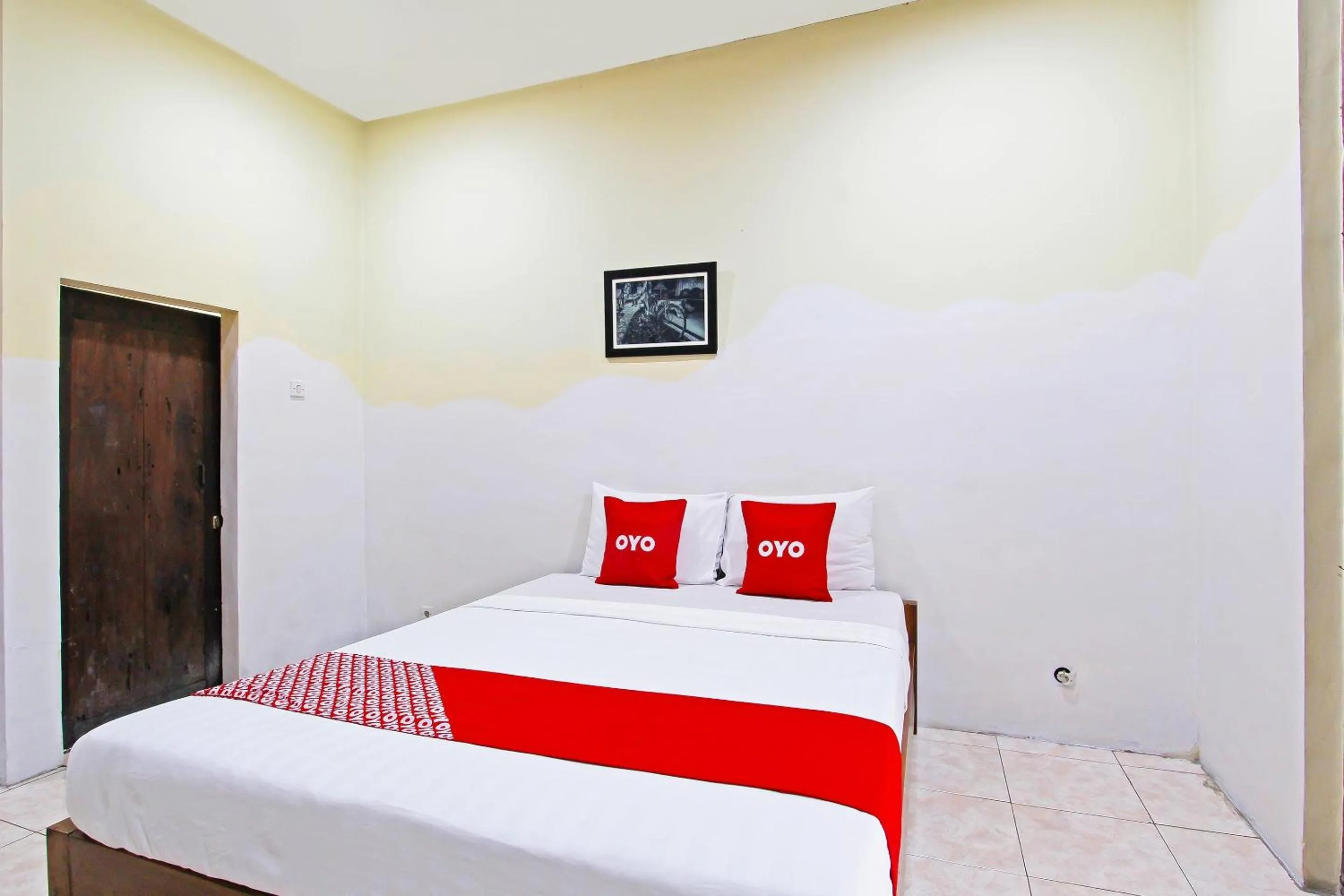 Bedroom in Hotel O Kopi Klotok Homestay Syariah