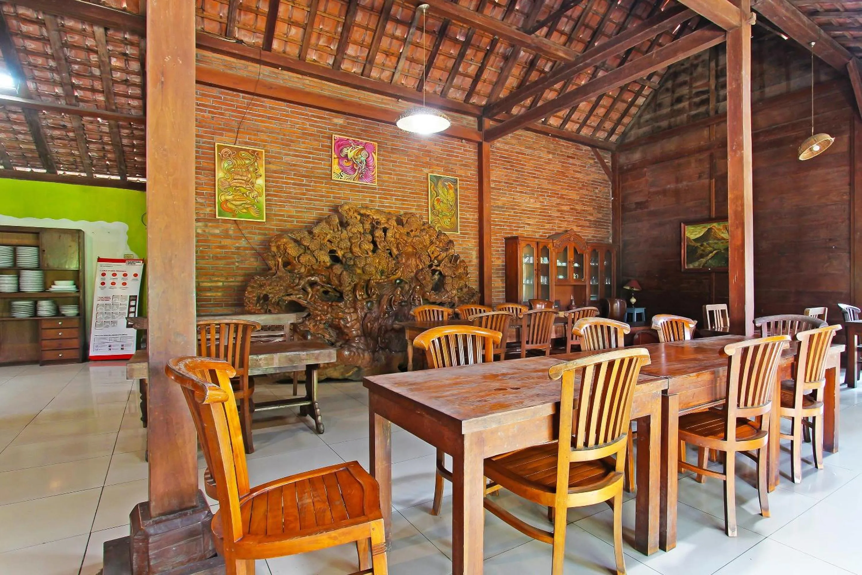 Lobby or reception in Hotel O Kopi Klotok Homestay Syariah