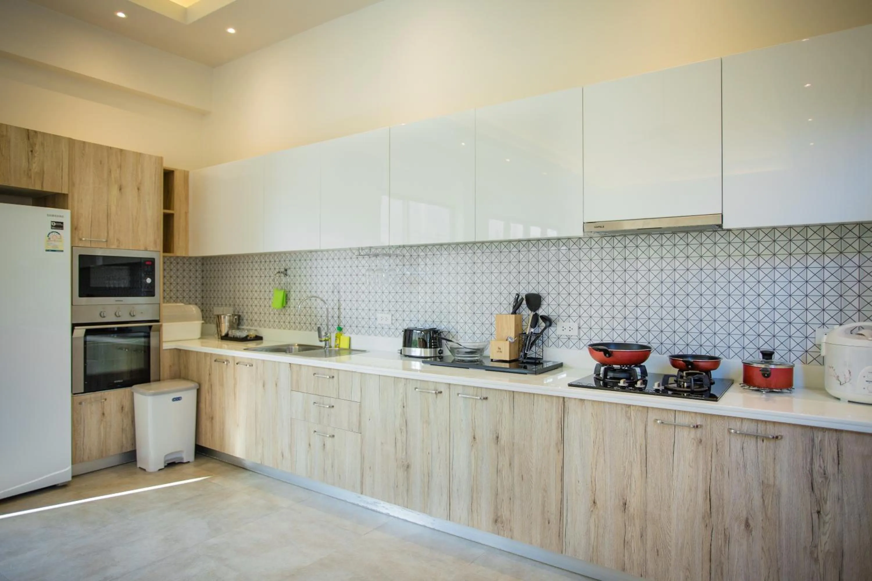 Kitchen or kitchenette in Yipmunta Pool Villa - SHA Plus Certified