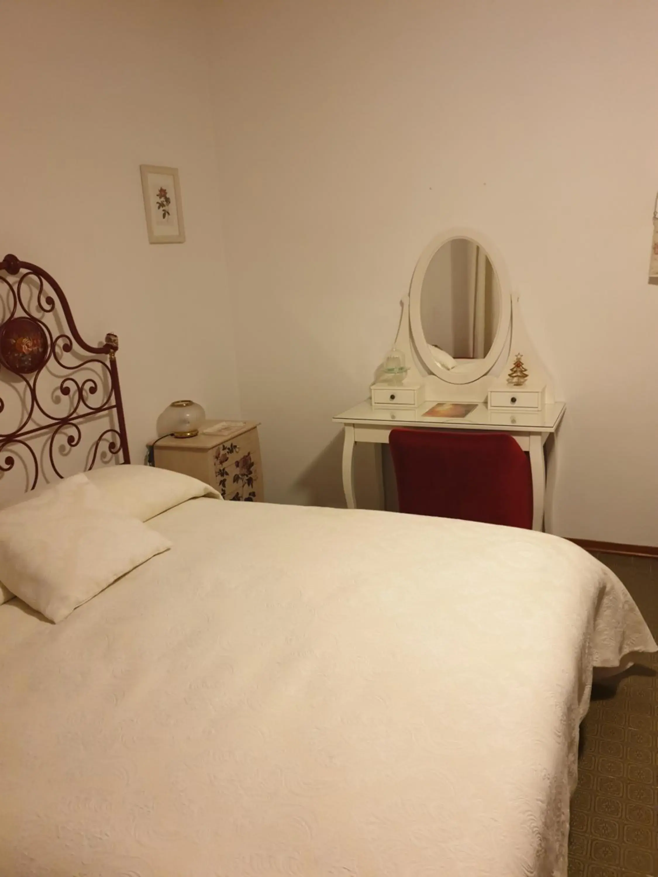 Double or Twin Room in Bed & Breakfast Agli Aceri Double or Twin Room in Bed & Breakfast Agli Aceri