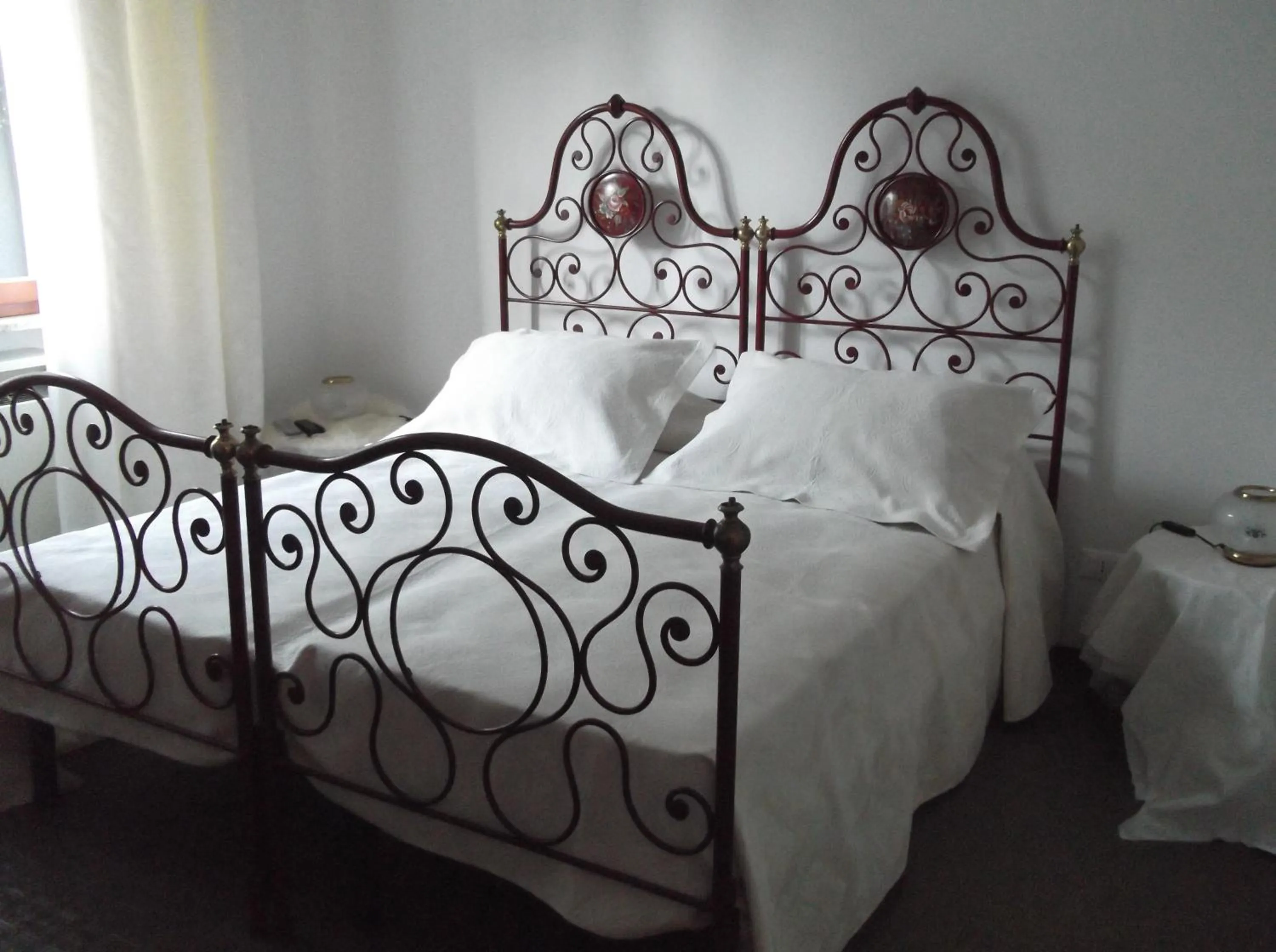 Bed in Bed & Breakfast Agli Aceri