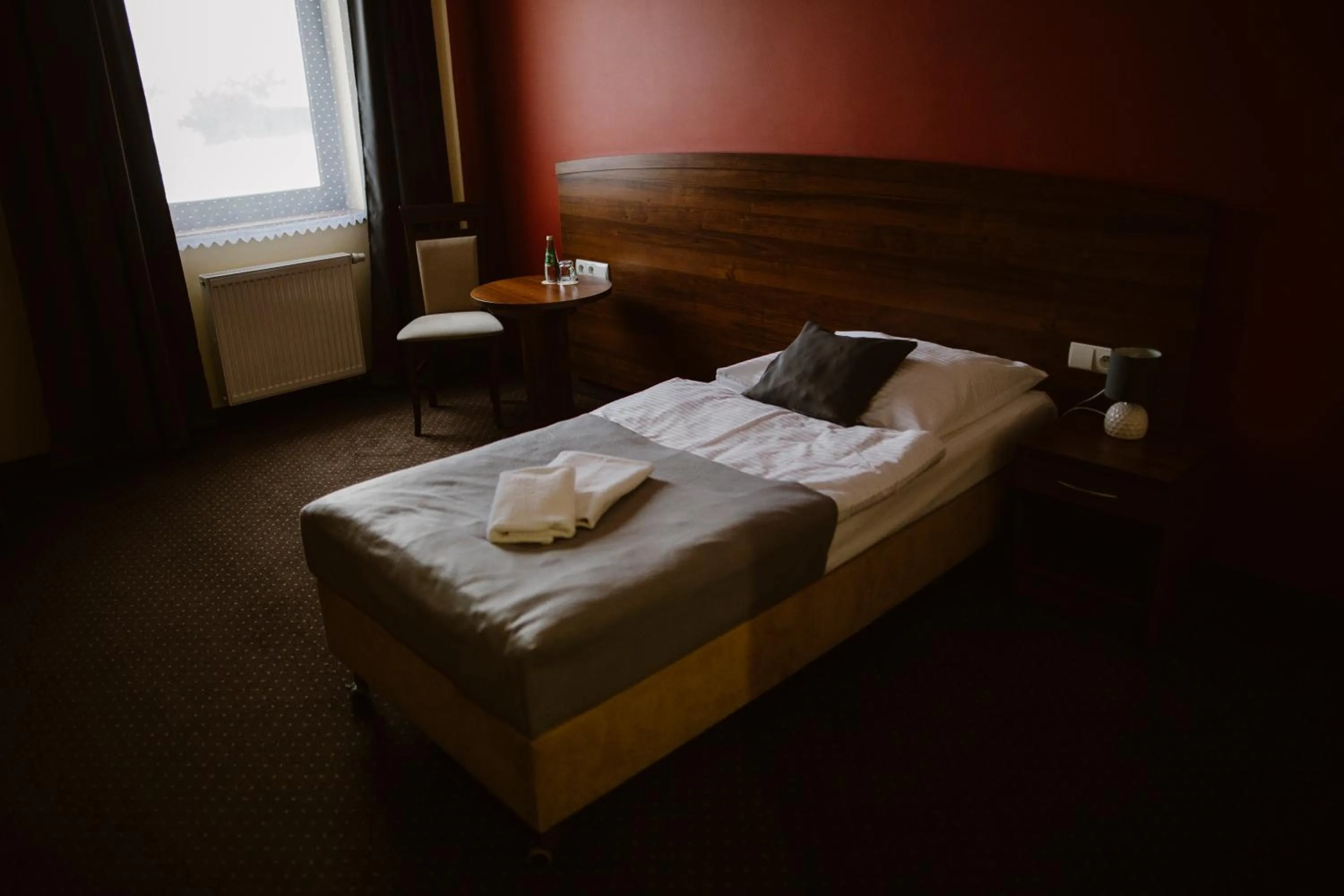 Photo of the whole room, Bed in Hotel AB