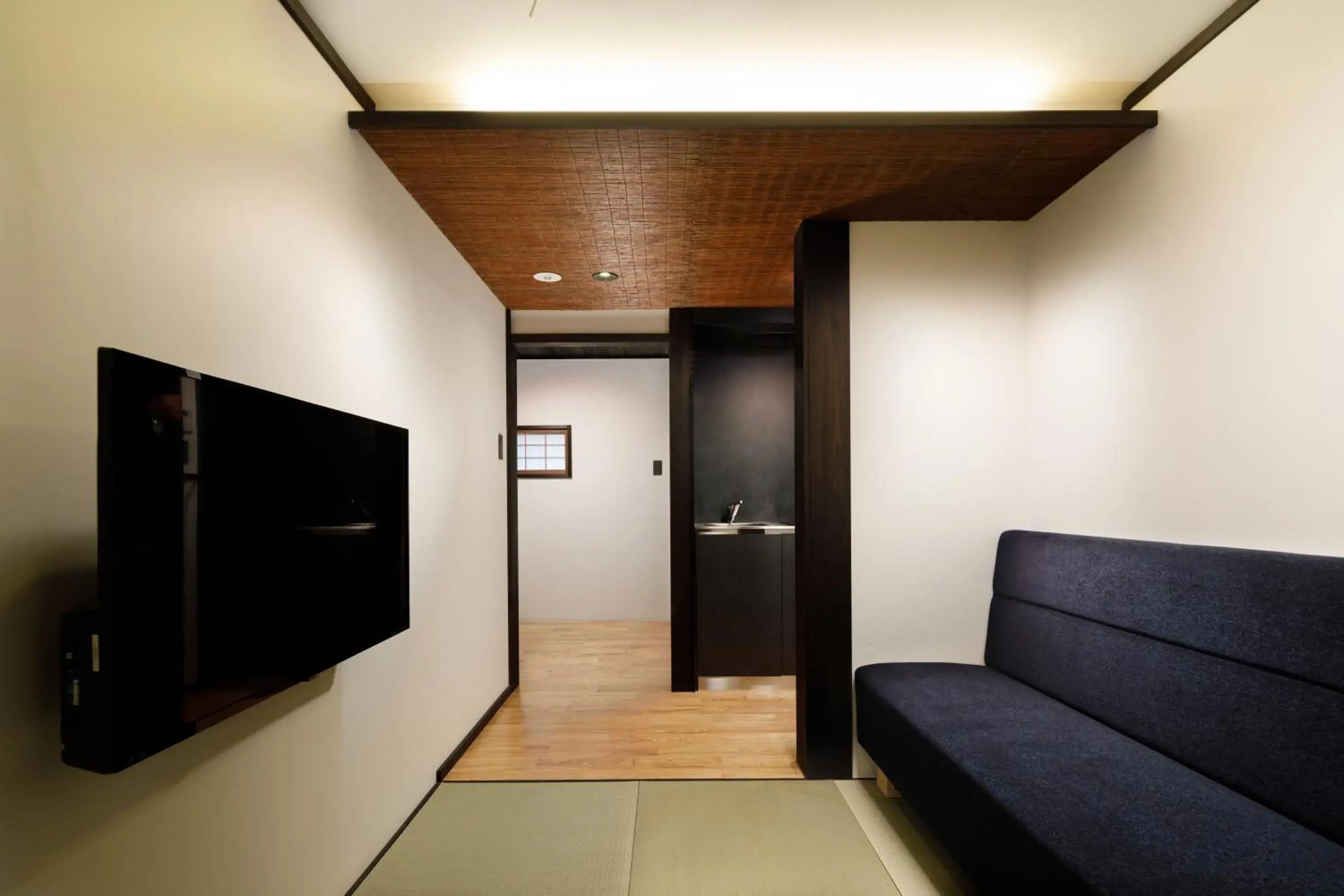 TV and multimedia in Tsumugi Shichijo-Kagiyacho TV and multimedia in Tsumugi Shichijo-Kagiyacho