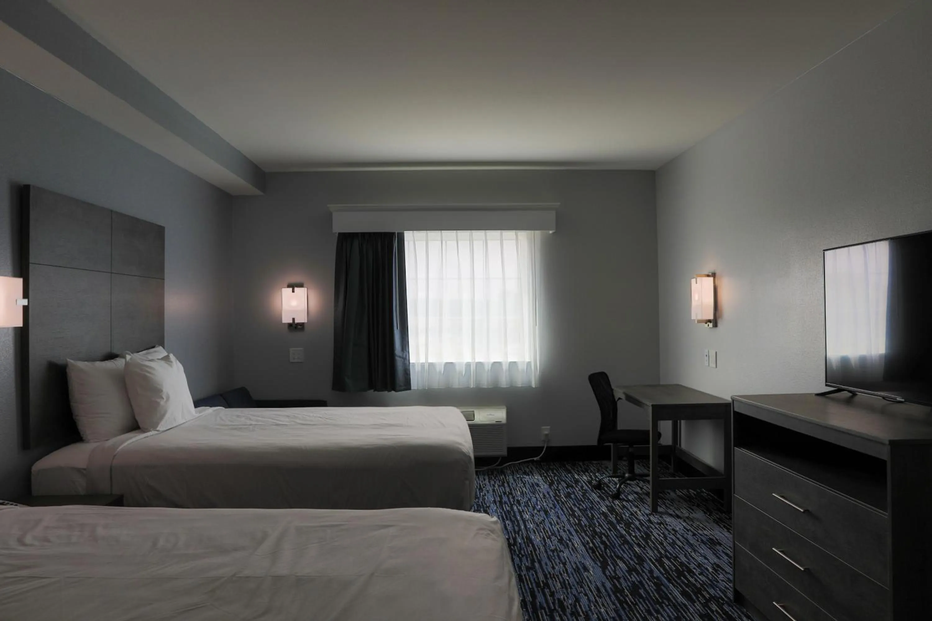 Bed in Home Inn and Suites Olive Branch