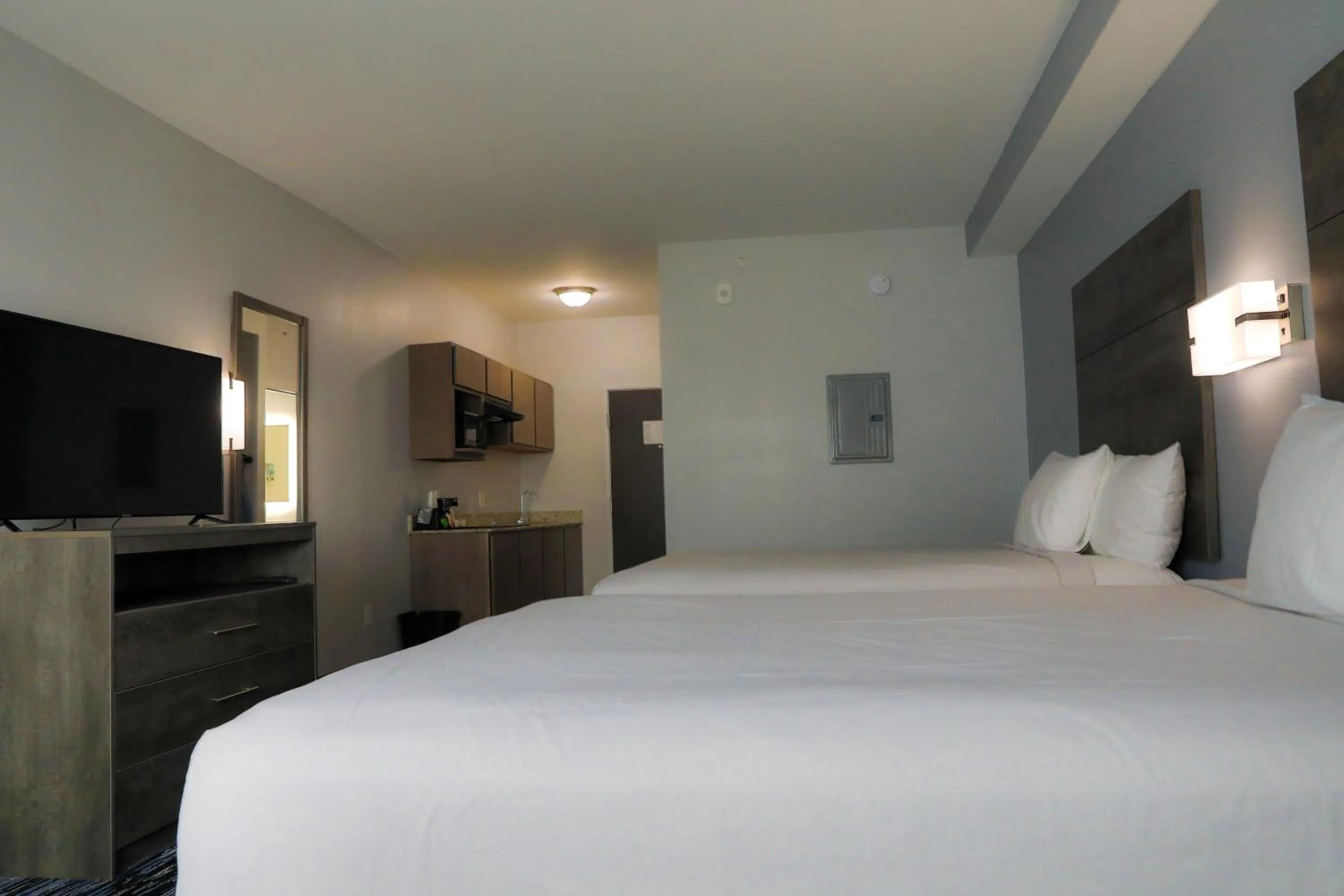 Bed in Home Inn and Suites Olive Branch