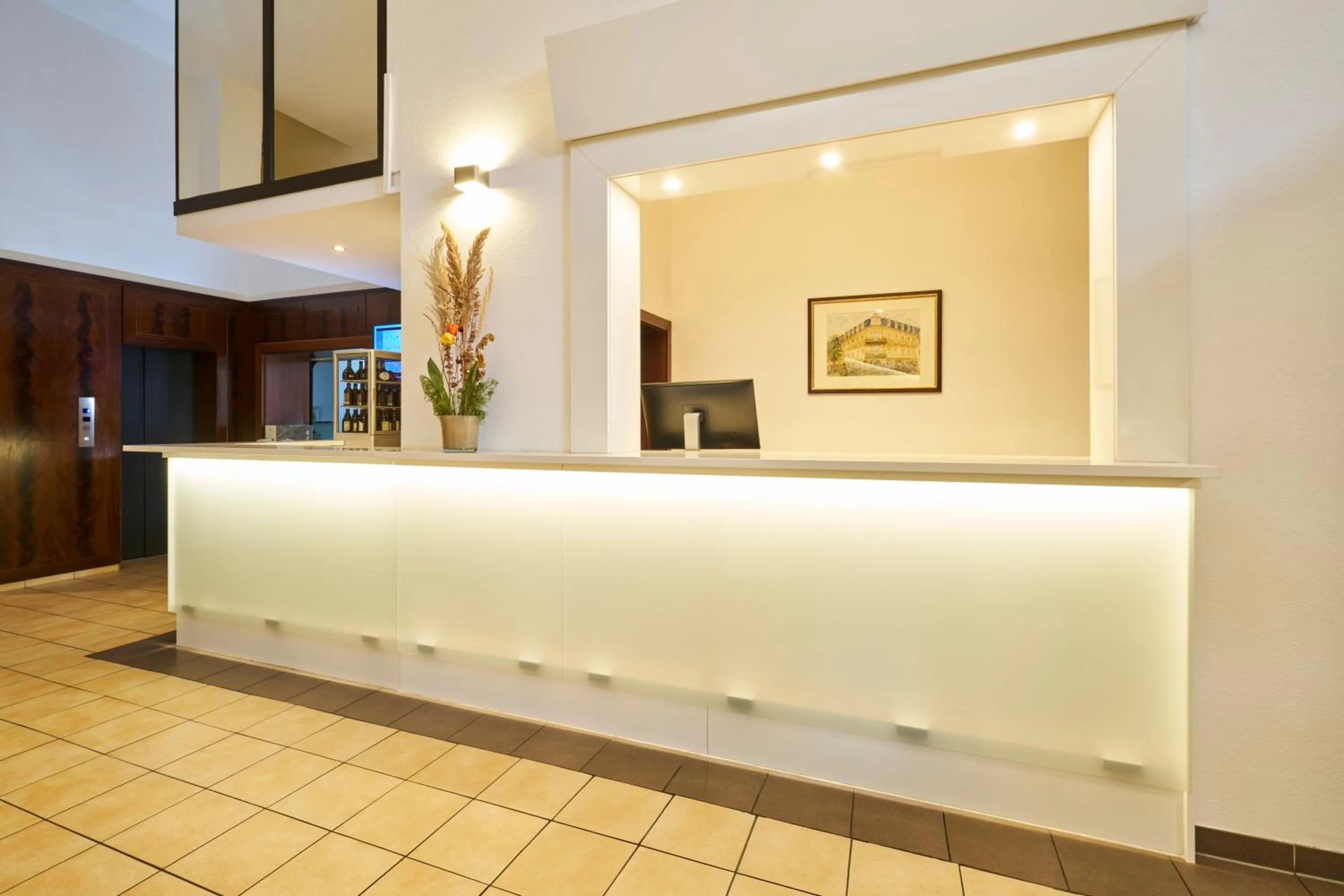 Lobby or reception in Hotel National