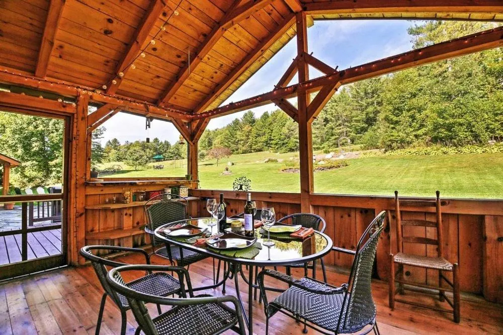 Patio in Craftsbury Farmhouse