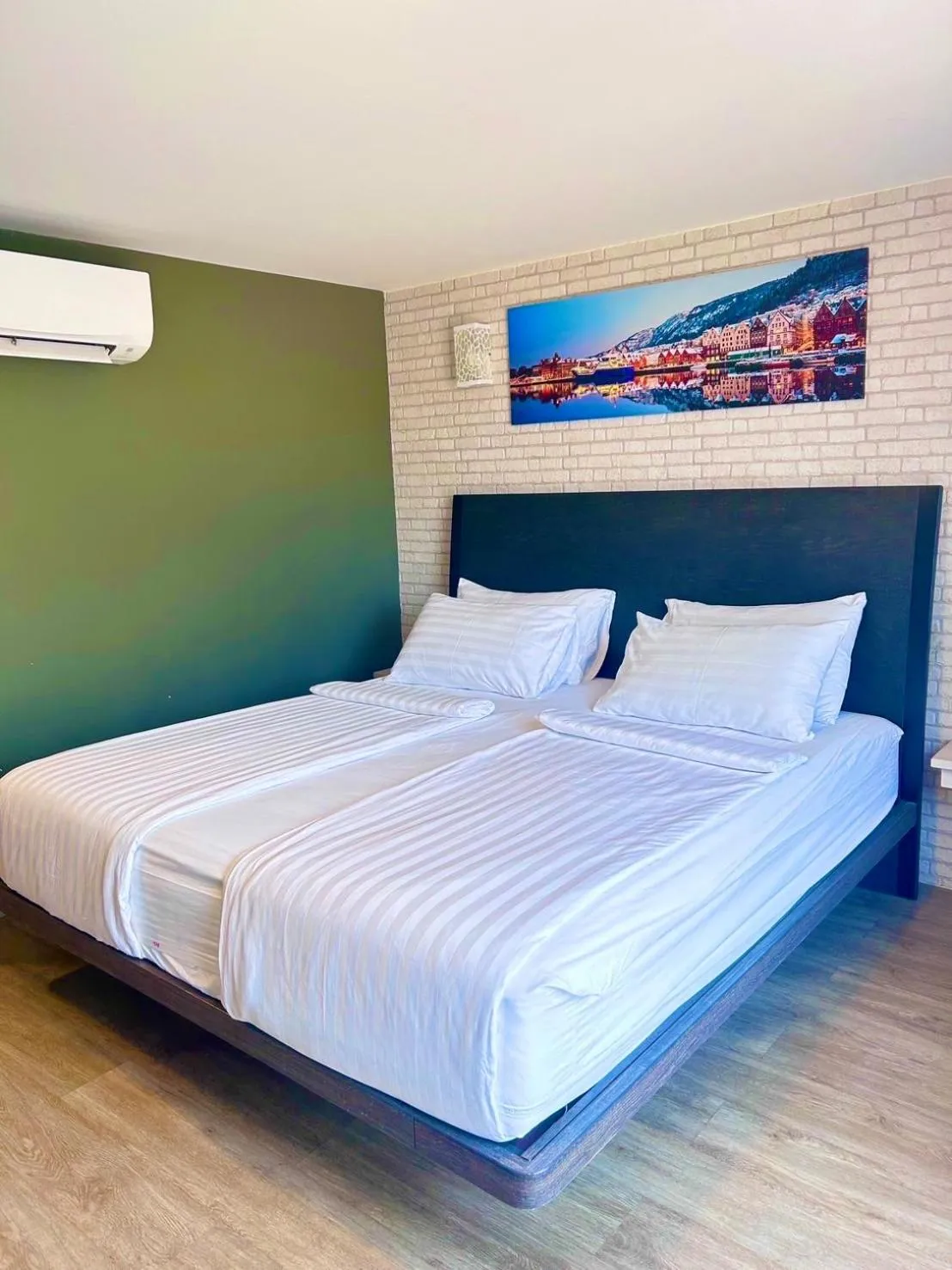 Bed in BB Glass House