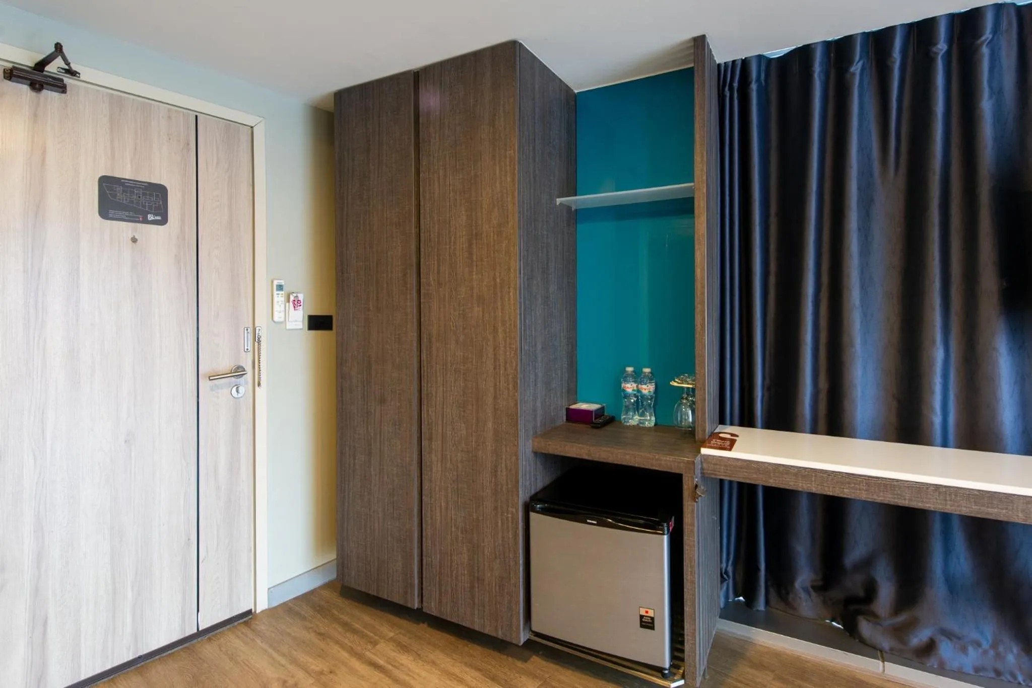 BB Glass House บีบี กลาสเฮ้าส์