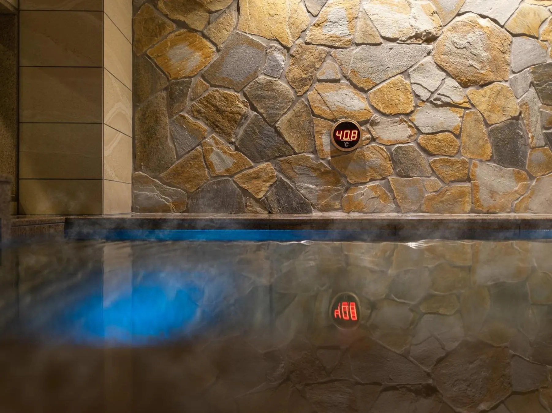 Super Hotel Iyo Saijo