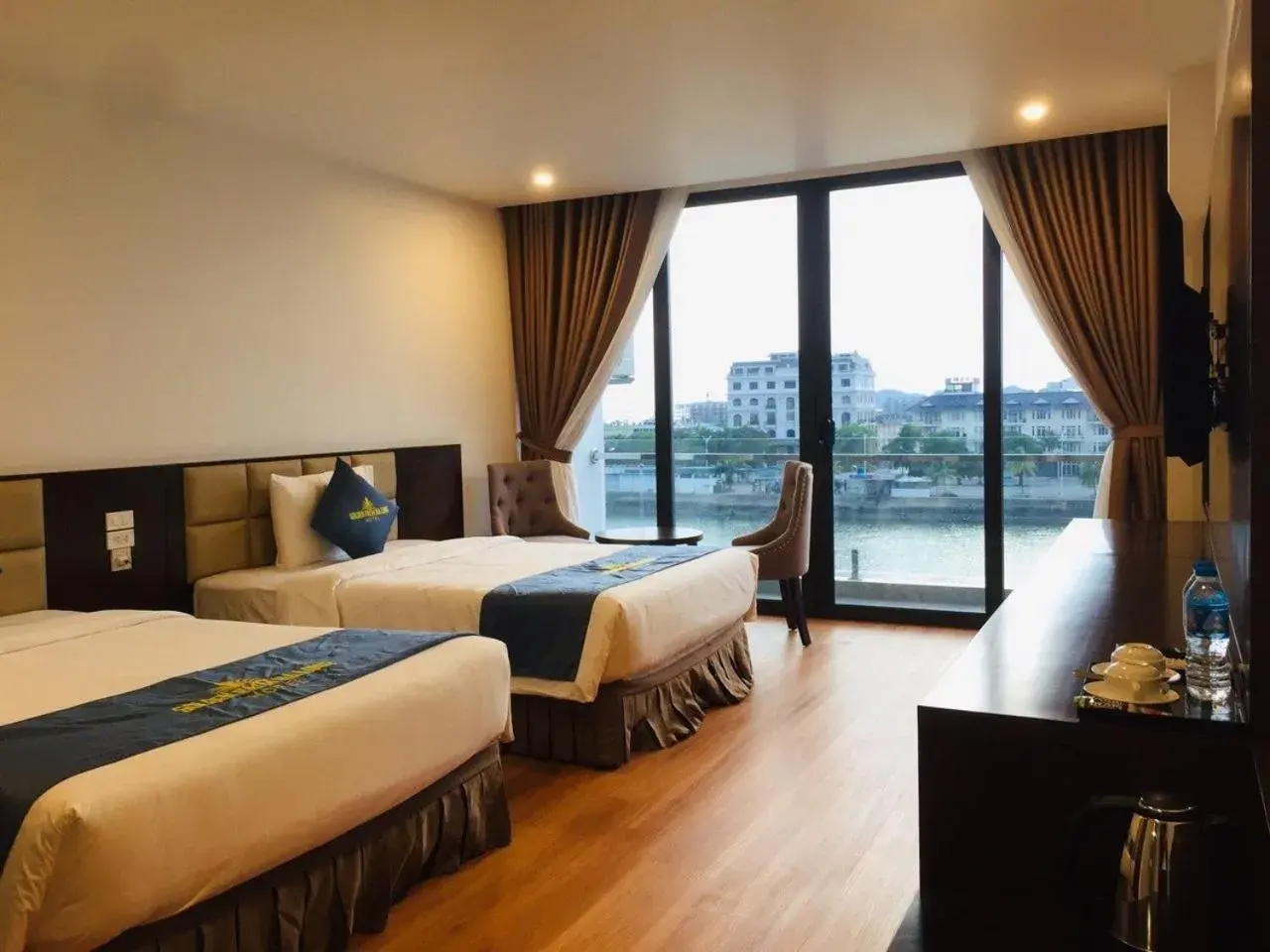 Triple Room with Balcony - single occupancy in Golden Palm HaLong Hotel Triple Room with Balcony - single occupancy in Golden Palm HaLong Hotel