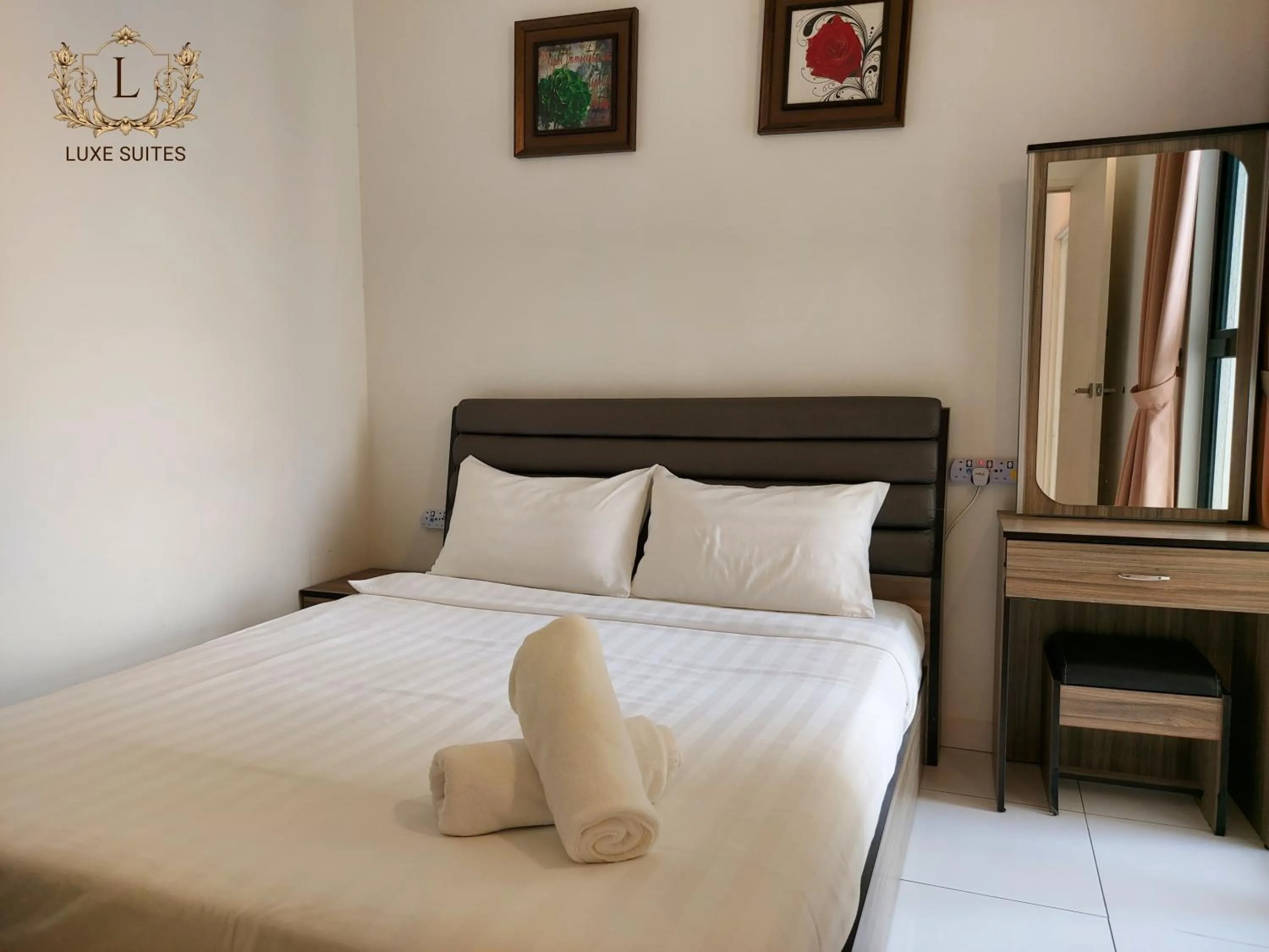 Bed in Luxe Suites at Skyloft