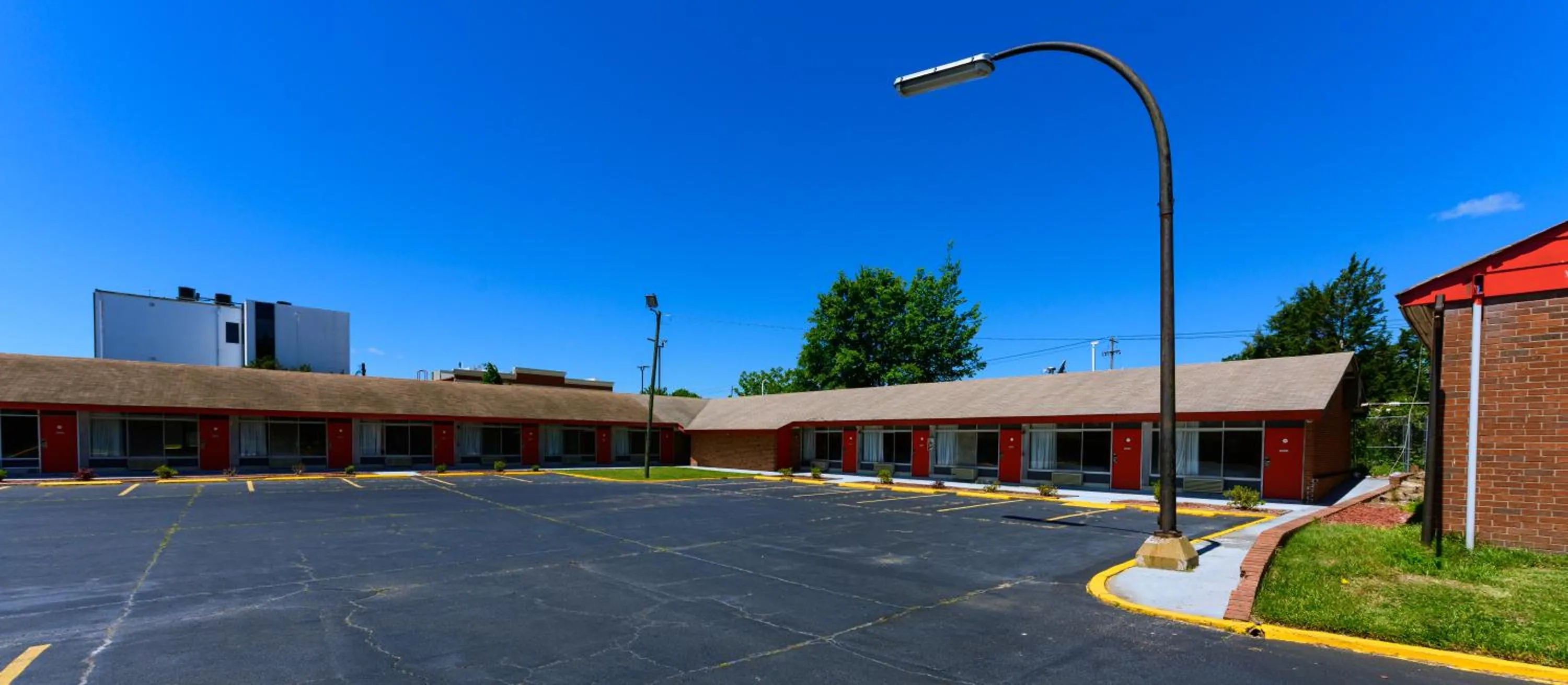 OAKS MOTEL GREENSBORO NC