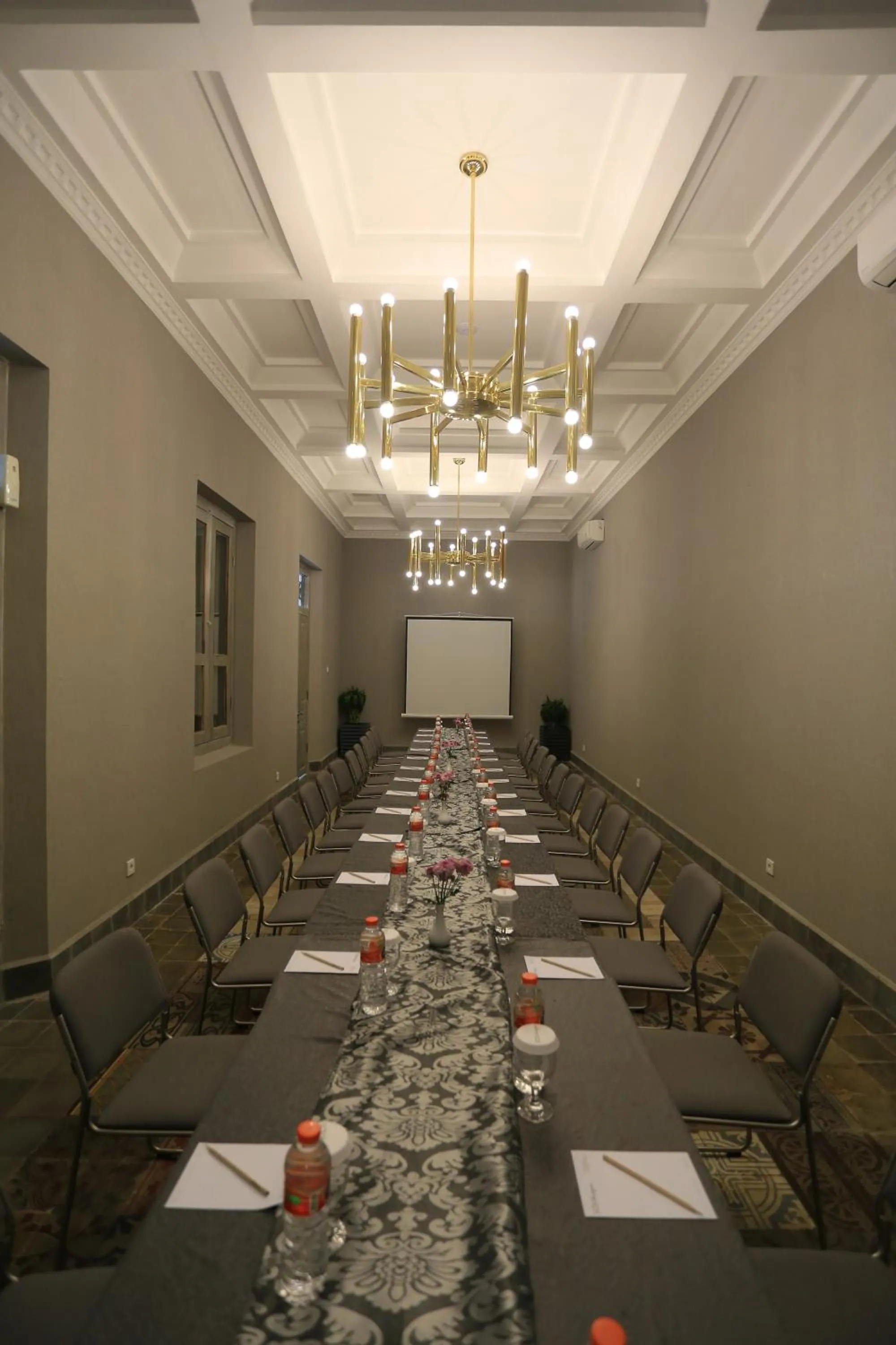 Restaurant/places to eat in Zigna Kampung Batik