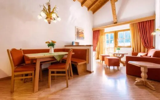 Haus Vogelweide