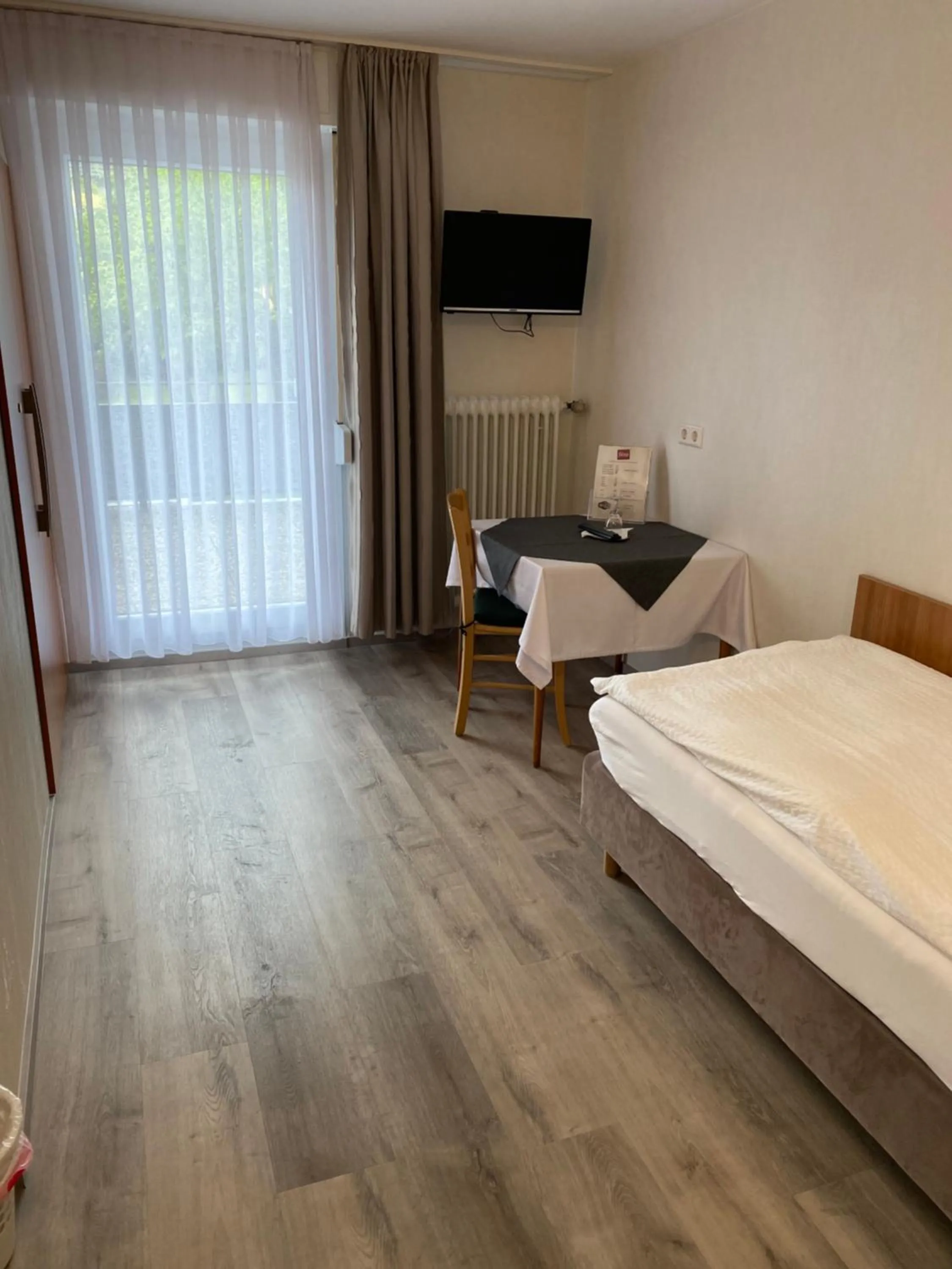 Bed in Gästehaus Gisela