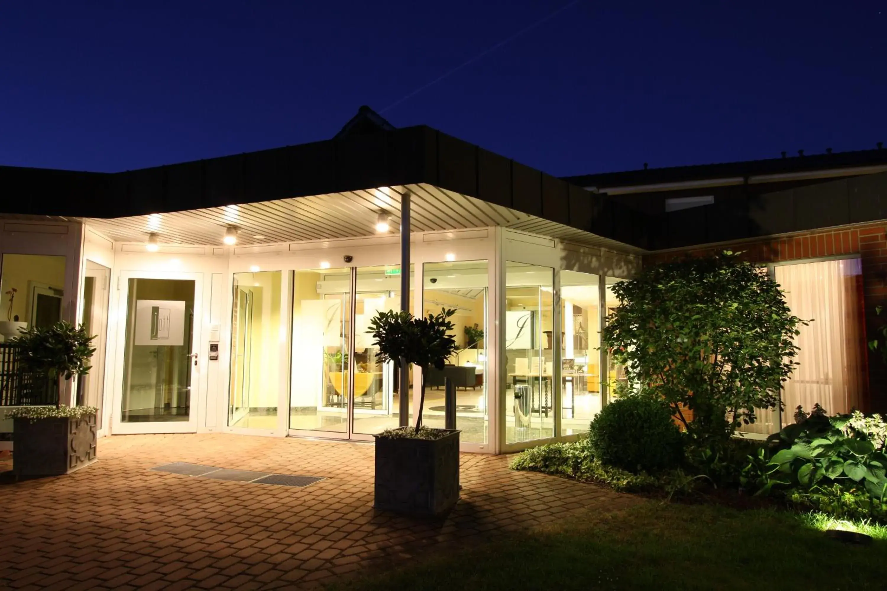 Facade/entrance in JOTT Wolfsburg-Sandkamp FREE PARKING Facade/entrance in JOTT Wolfsburg-Sandkamp FREE PARKING