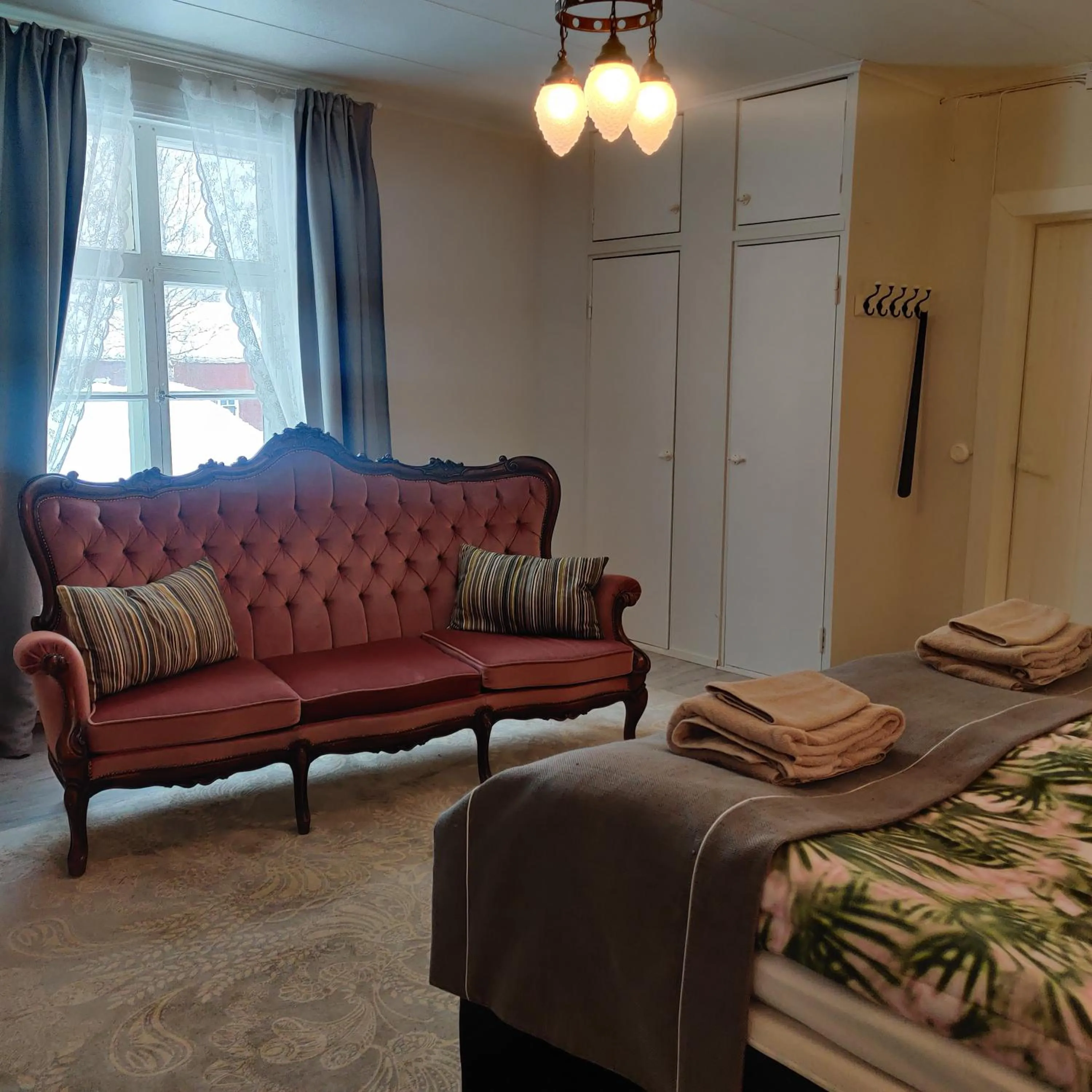 Seating area in Saarijärven Ruustinna Oy