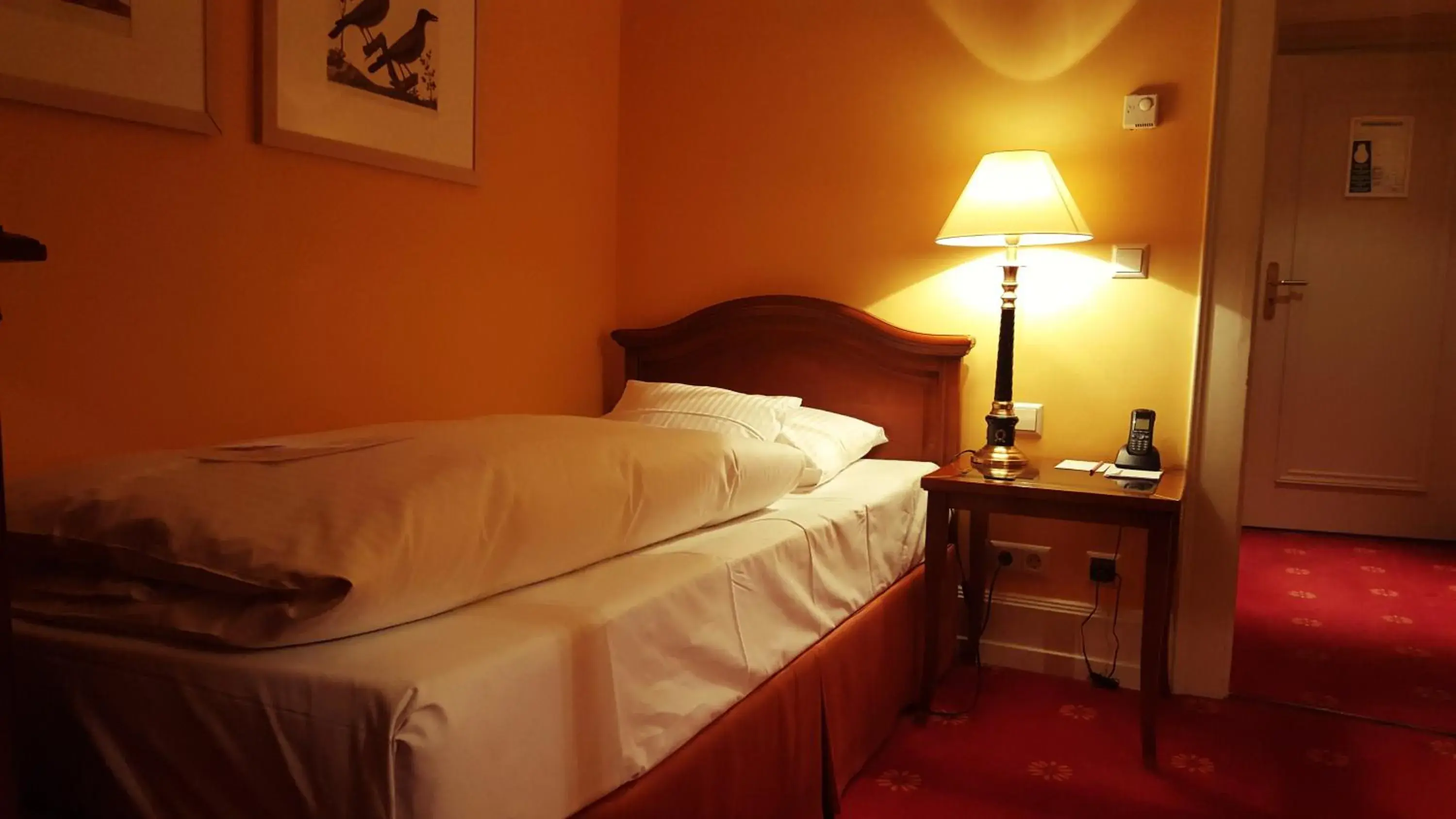 Photo of the whole room, Bed in Atlantic Parkhotel Photo of the whole room, Bed in Atlantic Parkhotel