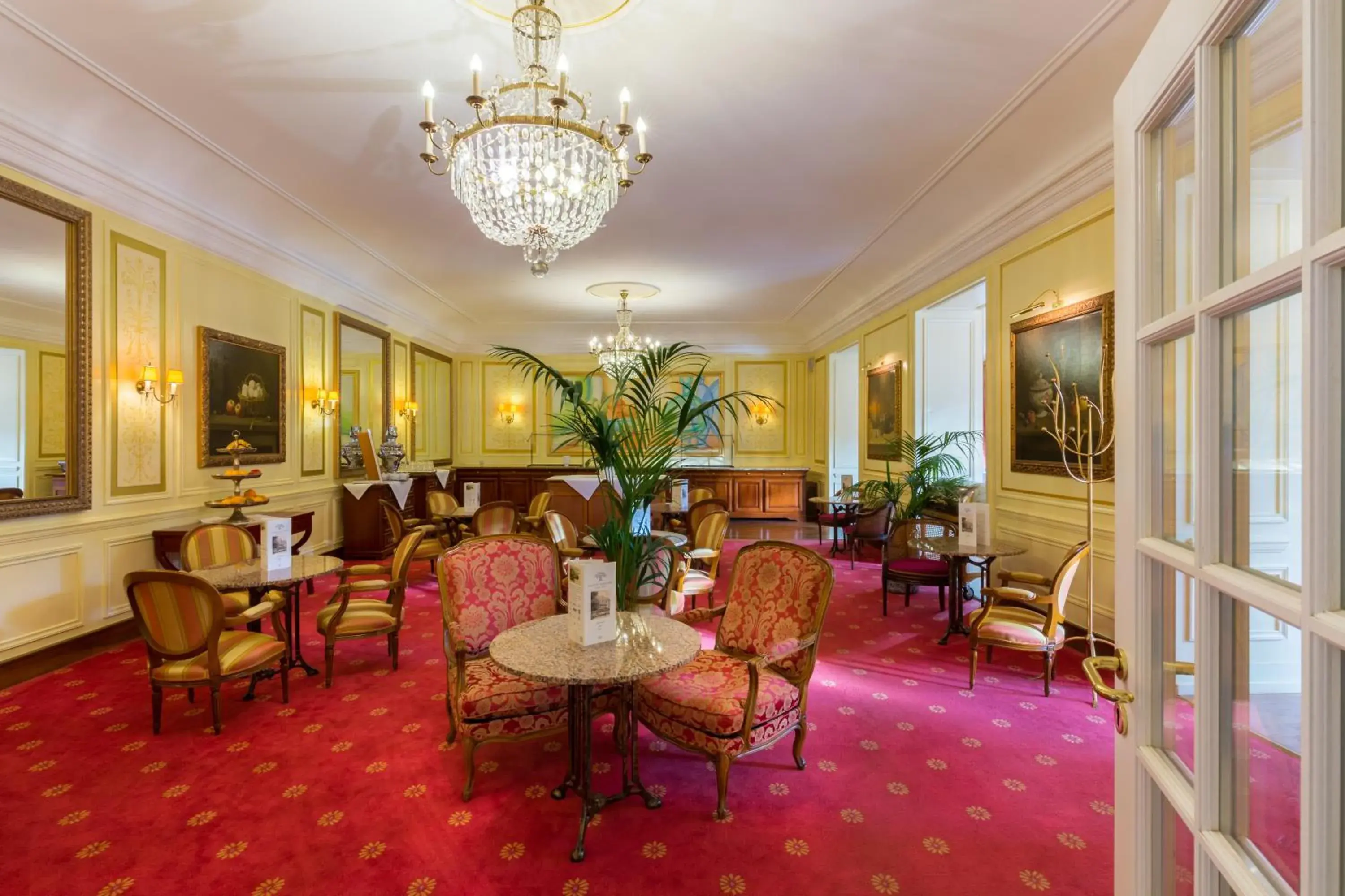 Restaurant/places to eat in Atlantic Parkhotel Restaurant/places to eat in Atlantic Parkhotel