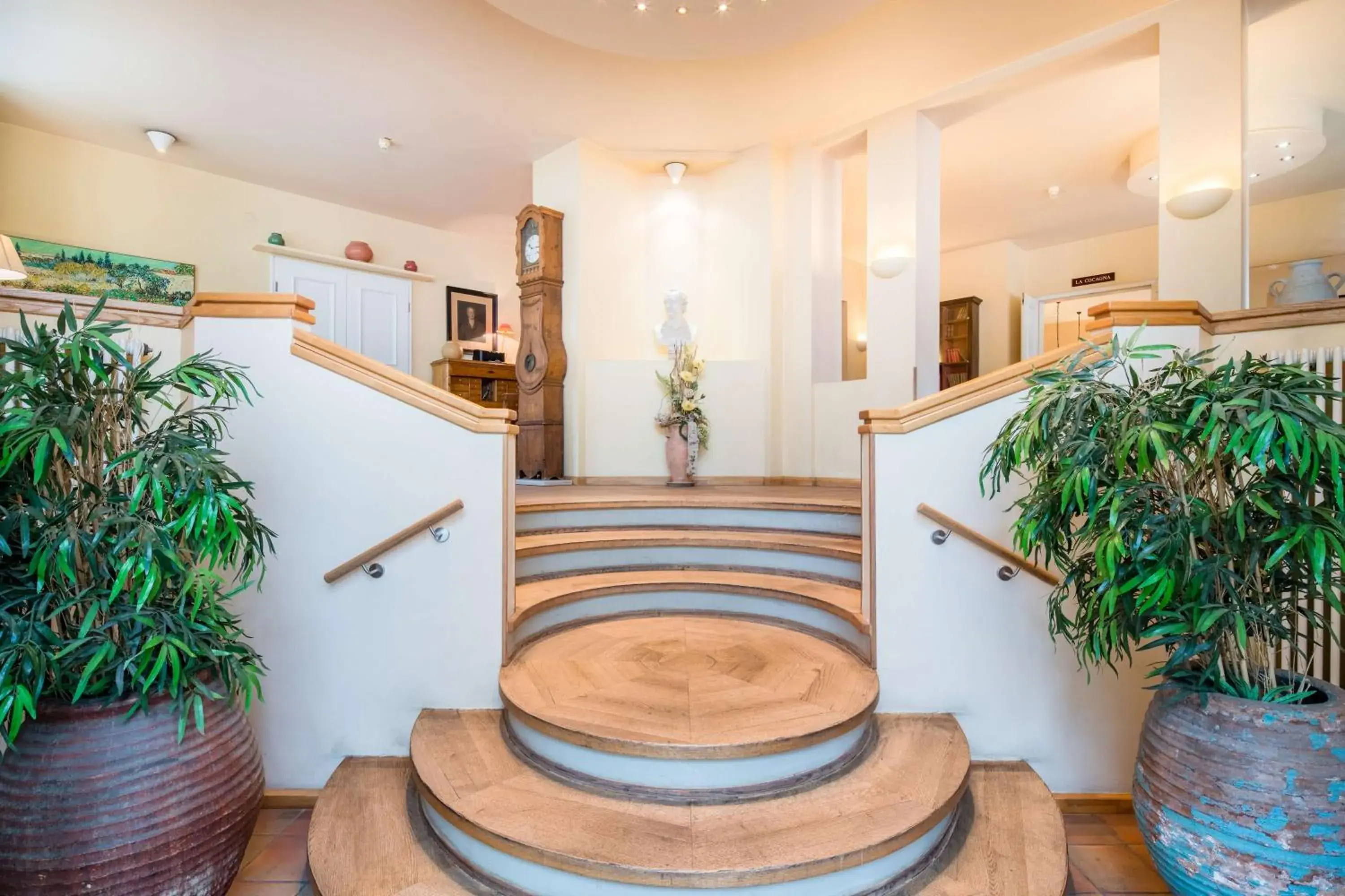 Lobby or reception in Best Western Hotel Geheimer Rat Lobby or reception in Best Western Hotel Geheimer Rat